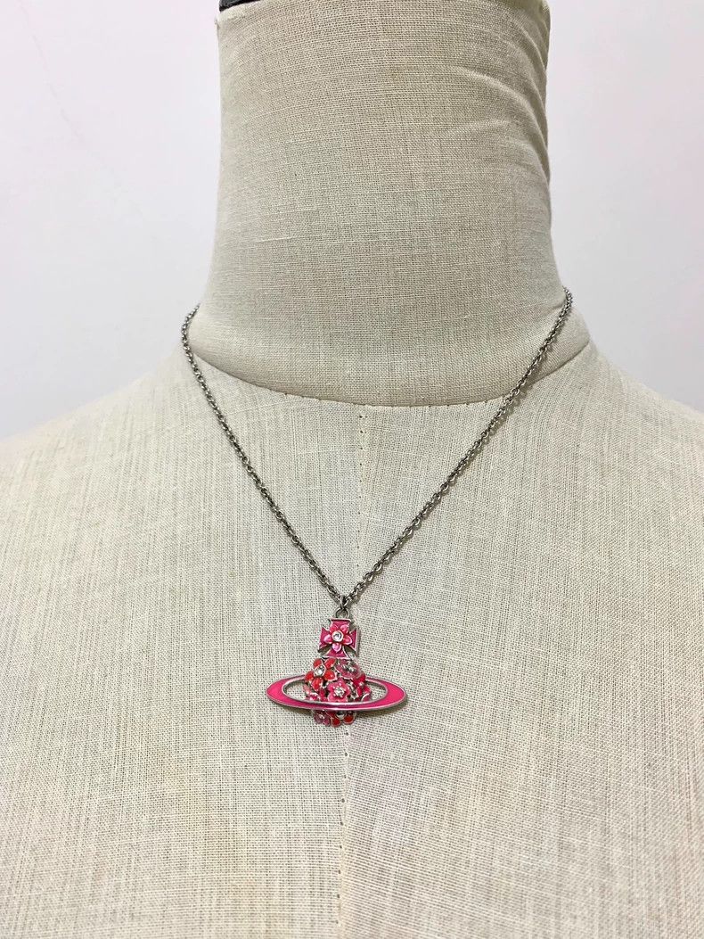 Vivienne Westwood Vivienne Westwood Mid-old pink floral Saturn necklace Size ONE SIZE - 2 Thumbnail