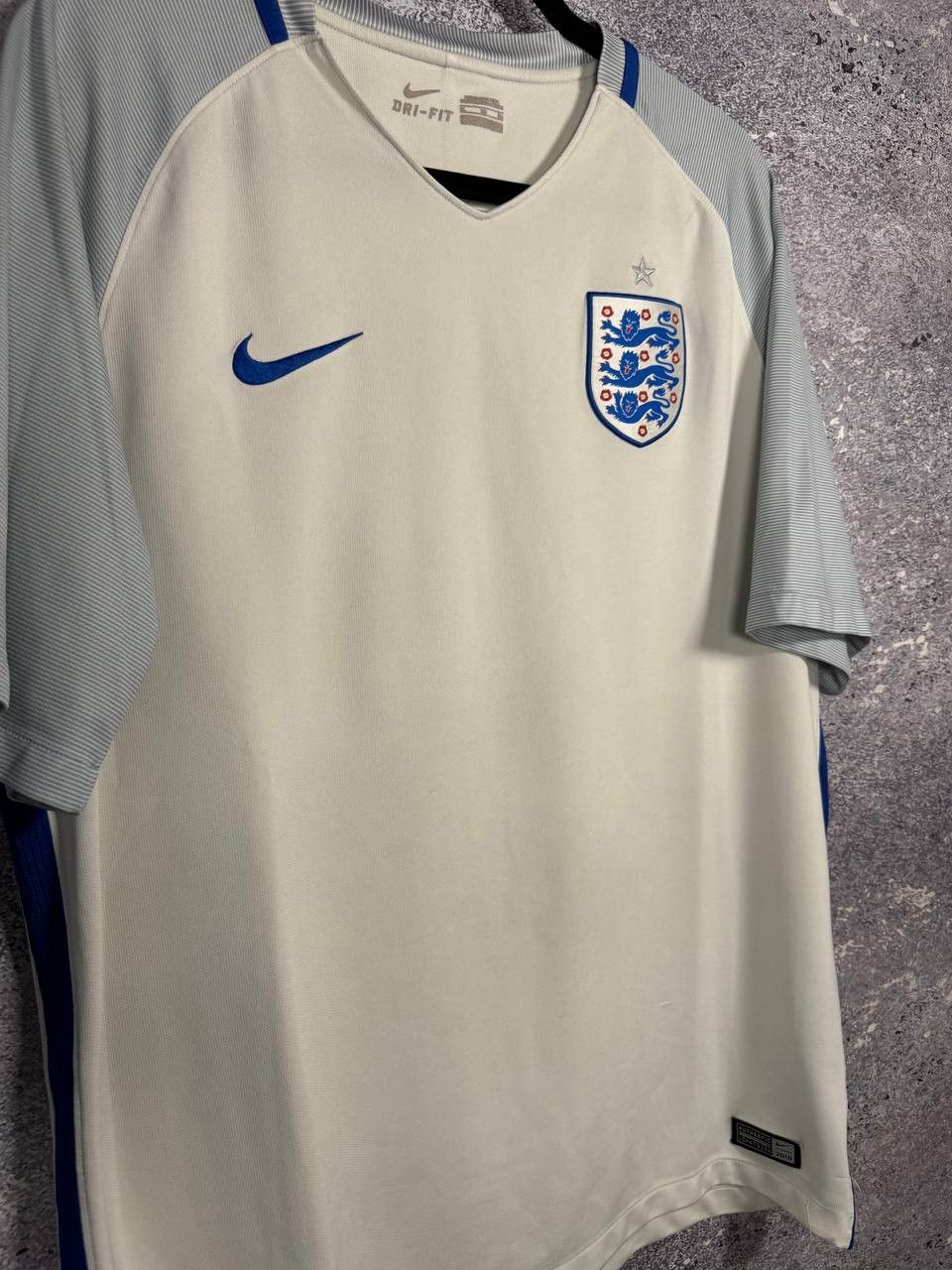 Nike × Vintage Vintage England National Team 2016 Nike Soccer Jersey Size US XL / EU 56 / 4 - 2 Thumbnail