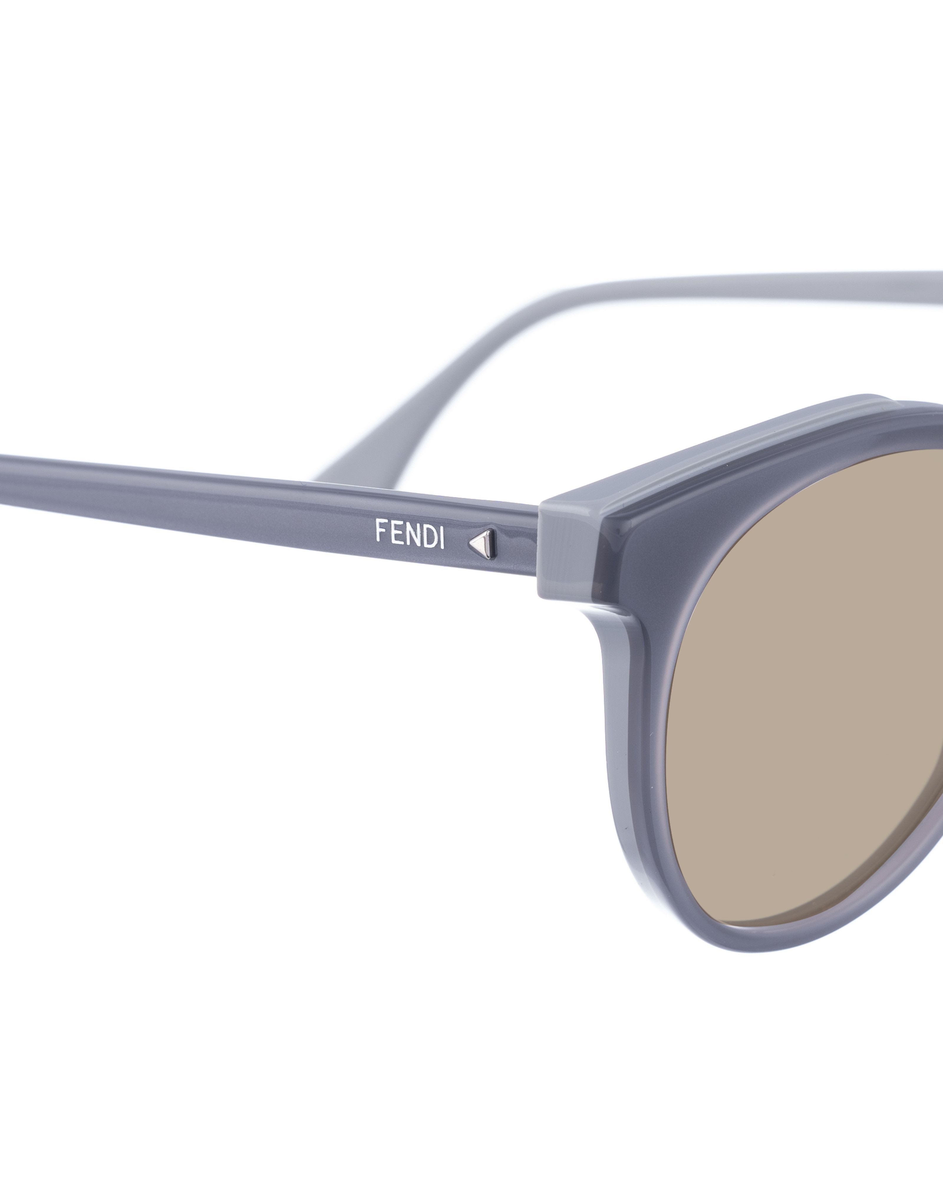 Fendi Fendi 00s Oversized Grey Classic Sunglasses Size ONE SIZE - 3 Thumbnail
