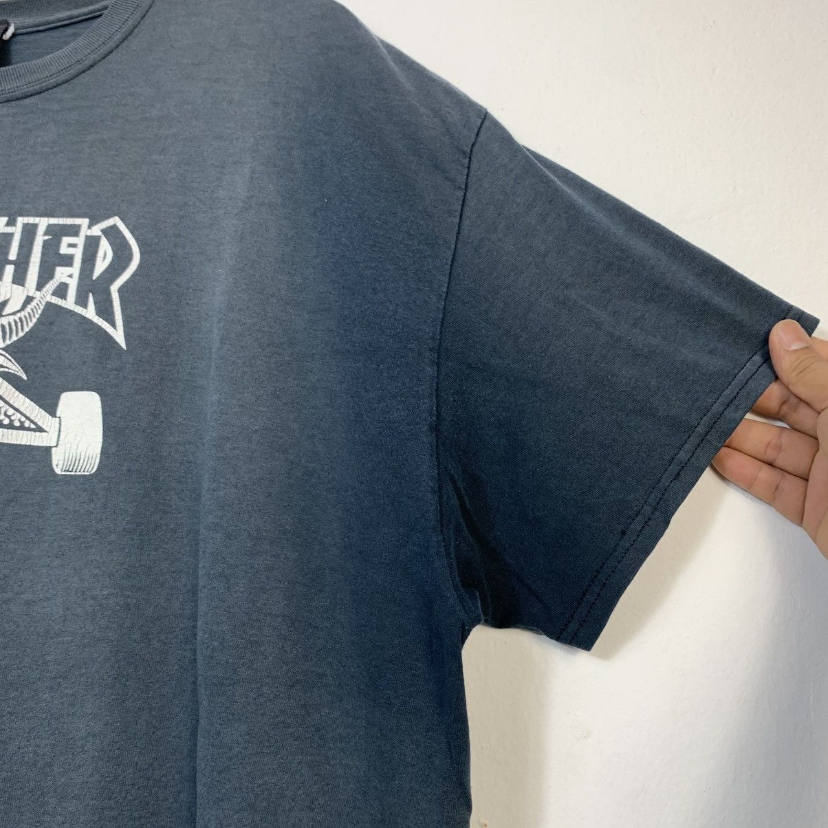 Thrasher Vintage 90s Trasher Sunfaded by Powell Perata Size XL Size US XL / EU 56 / 4 - 6 Thumbnail
