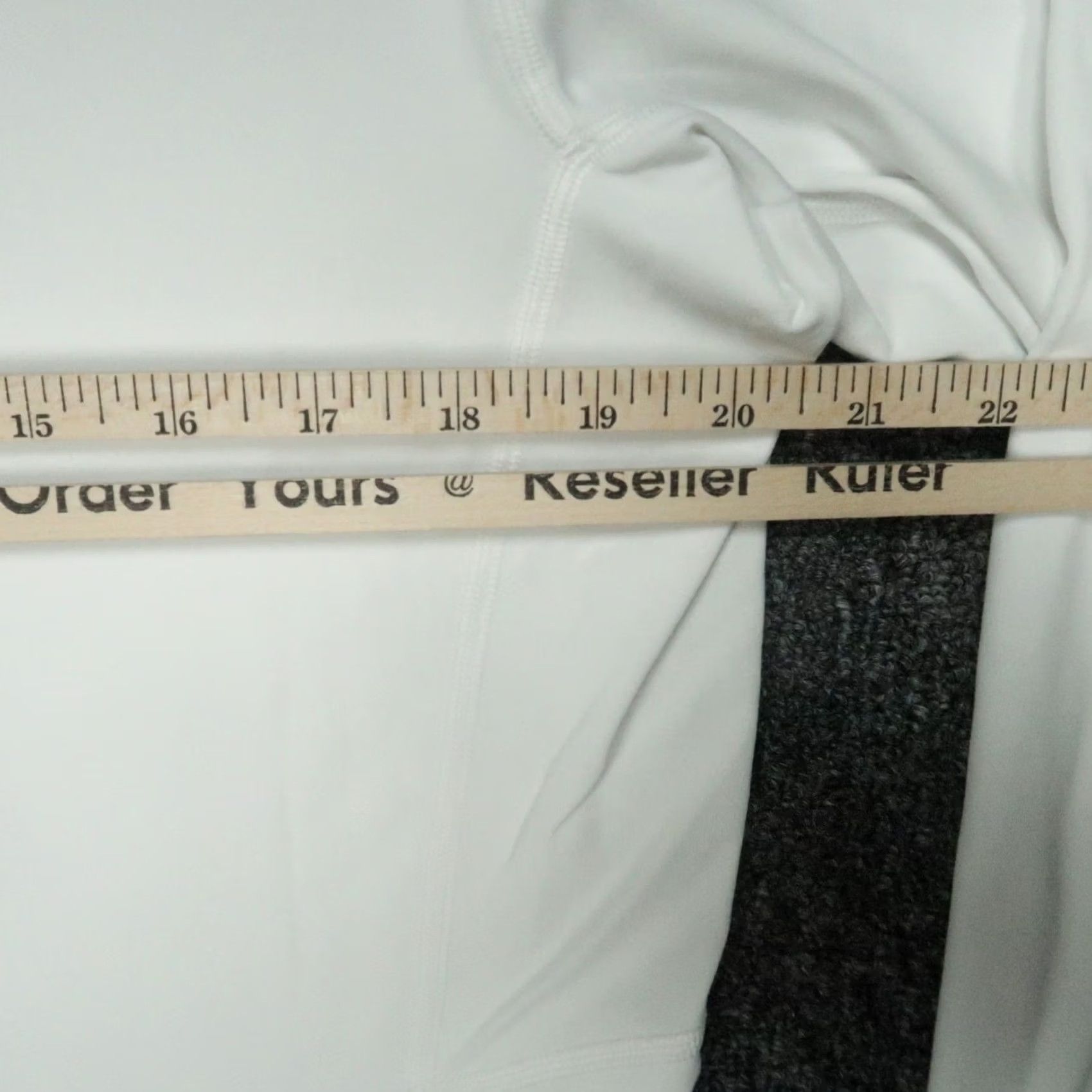 Lululemon Lululemon Pullover Mens Medium White Performance Mock Logo Athletic Long Sleeve Shirt Size US M / EU 48-50 / 2 - 5 Thumbnail