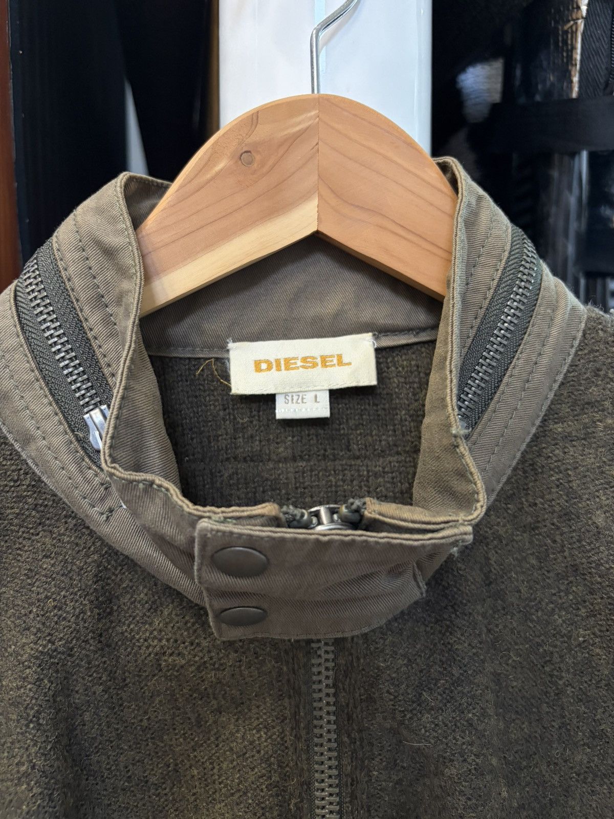 Diesel Military Paneled Zipper Pocket Longsleeve Knit Size US L / EU 52-54 / 3 - 3 Thumbnail