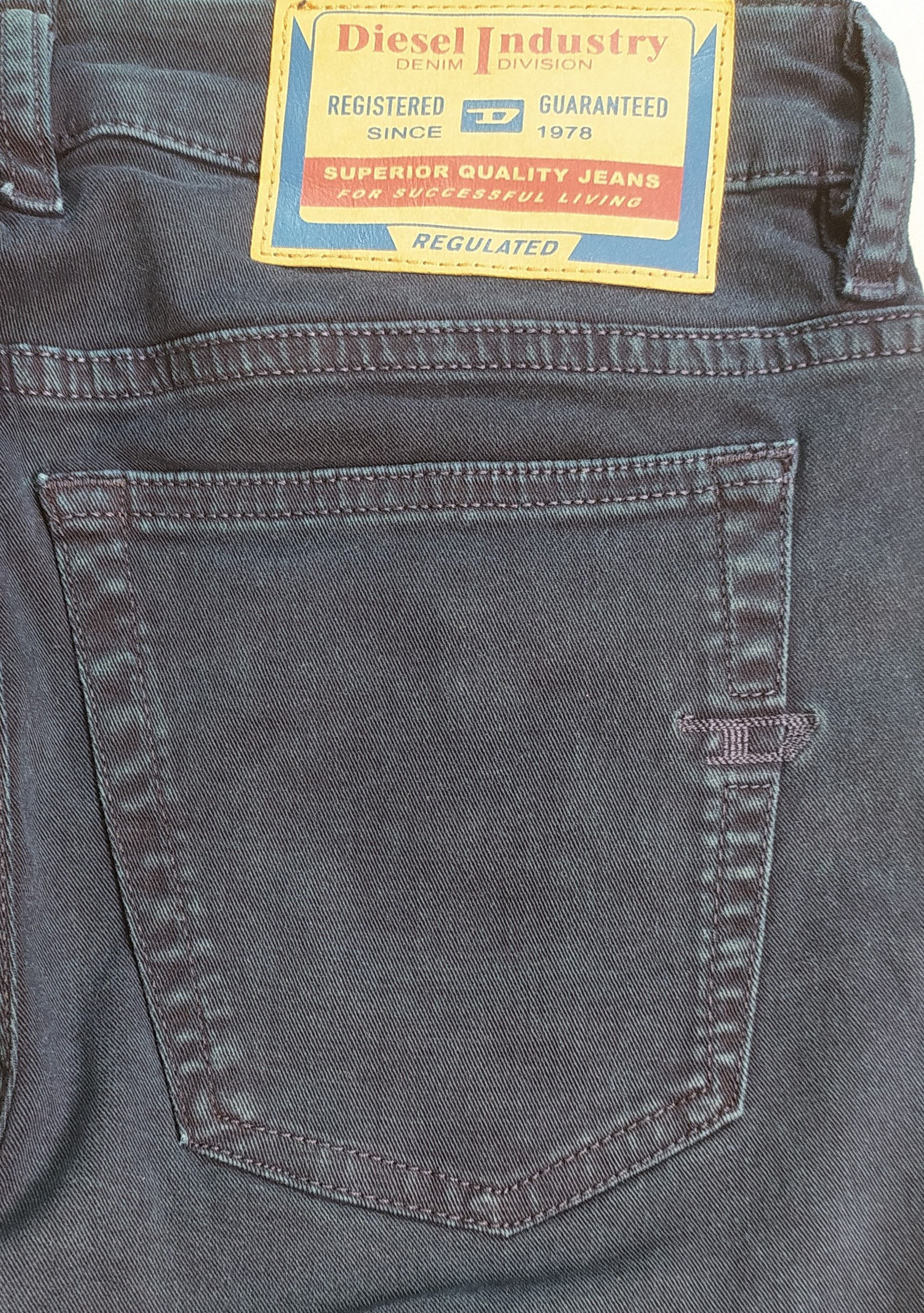 Diesel Diesel 1979 SLEENKER Men's Jeans Free Shipping T/9718 Size US 28 / EU 44 - 5 Thumbnail
