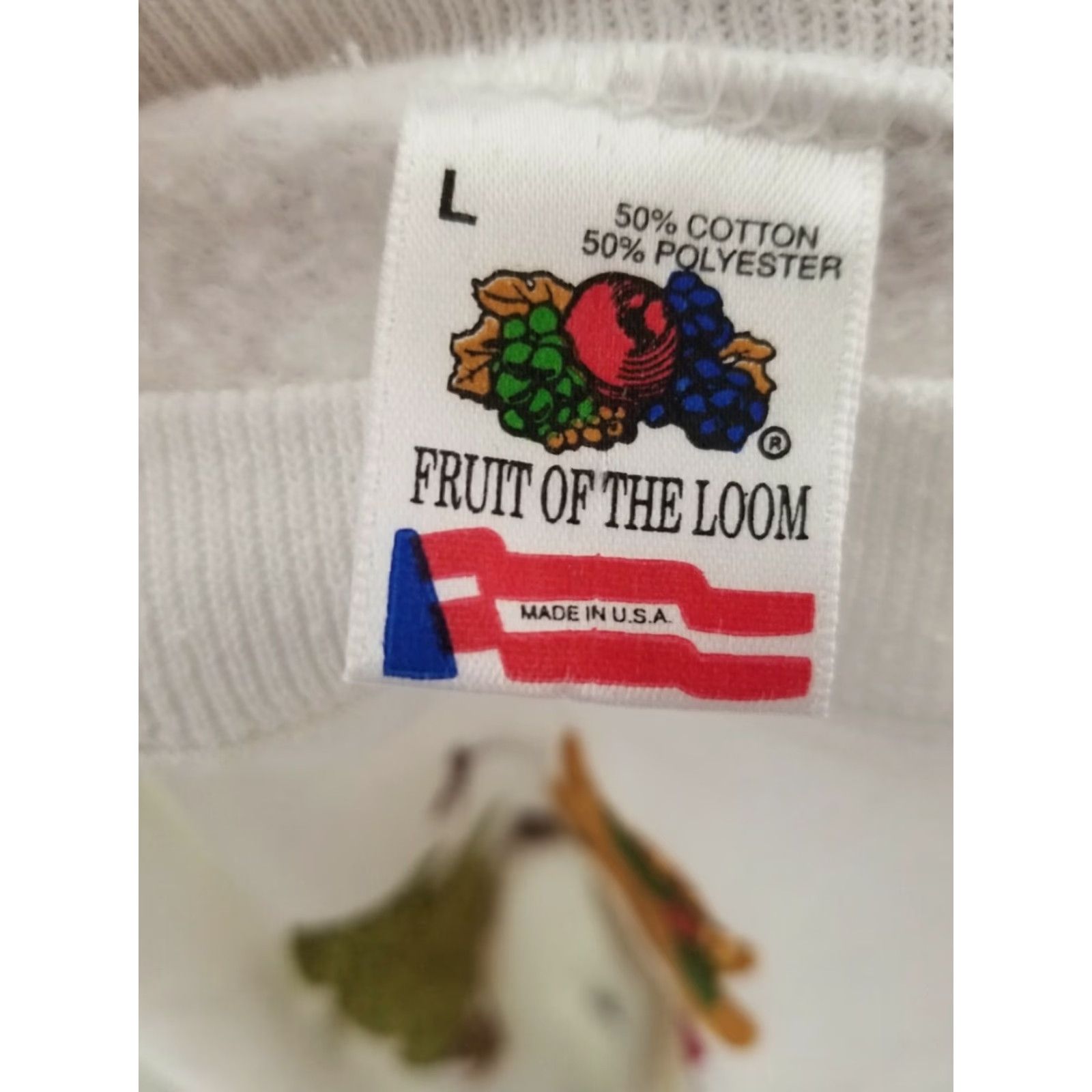 Fruit Of The Loom VINTAGE Fruit of the Loom Christmas Tree Sweatshirt Mens L White Cotton Blend Crew Neck Pullover Size US L / EU 52-54 / 3 - 3 Thumbnail