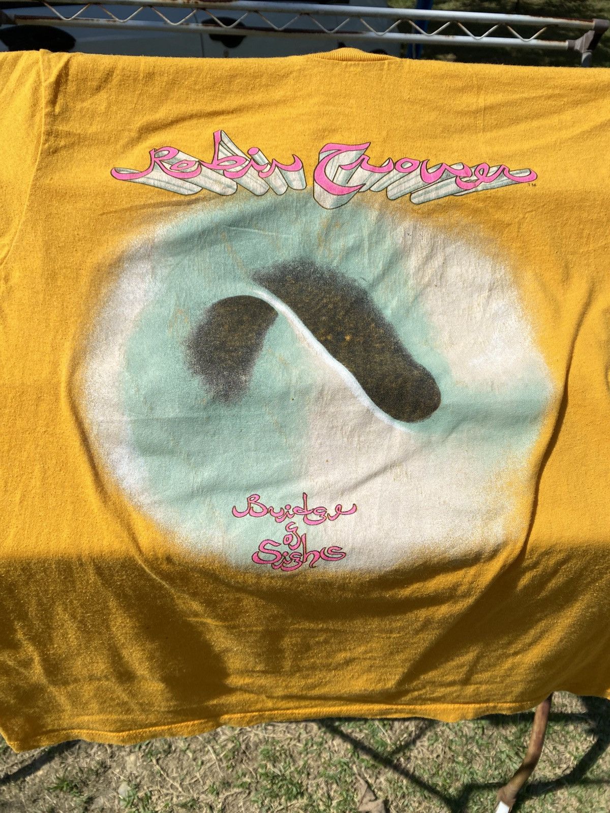 Band Tees Super rare vintage solo singer robin trower like arabic font Size US L / EU 52-54 / 3 - 3 Thumbnail