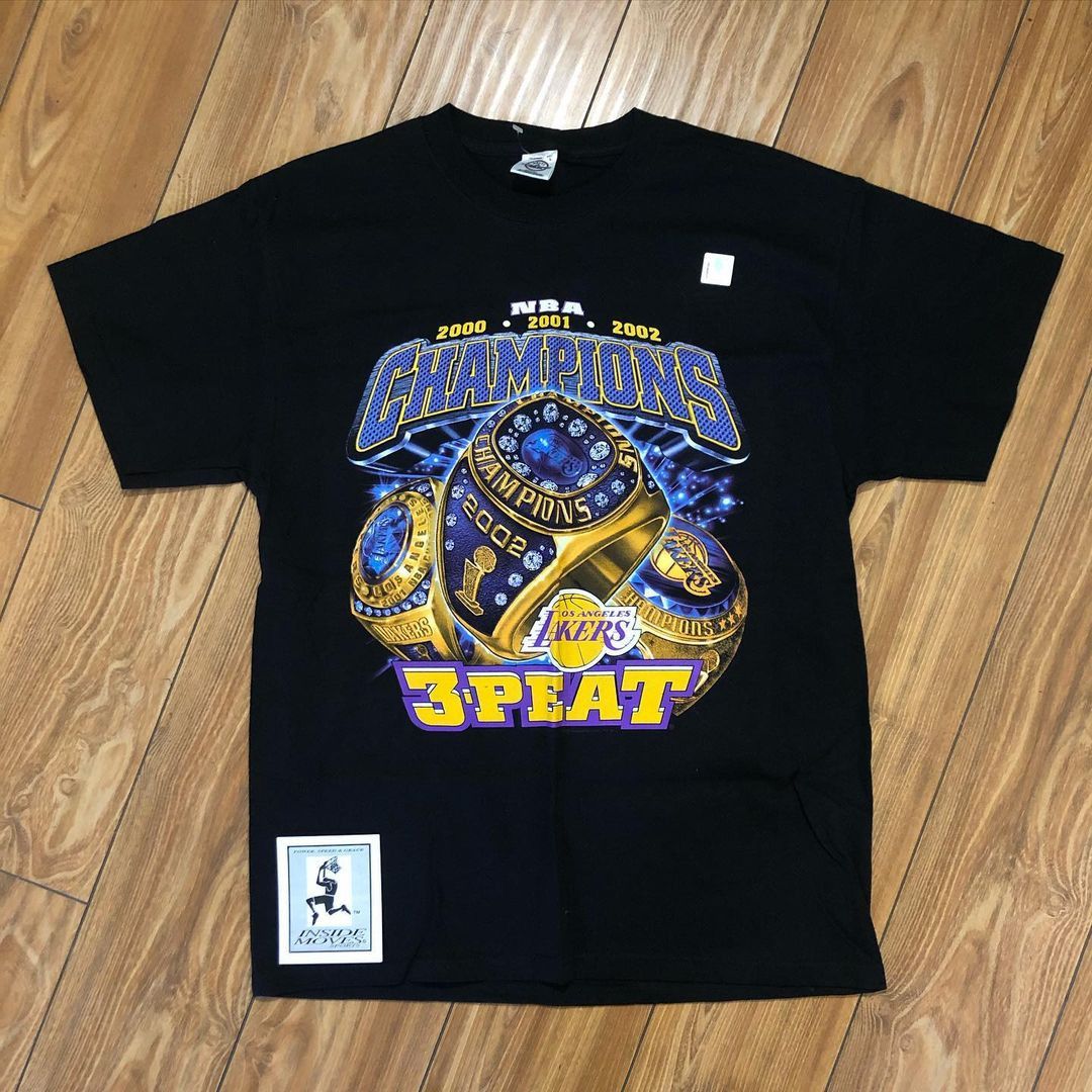 Vintage NBA LA Lakers 3-PEAT CHAMPIONS 2000-2002 Black T-Shirt | Grailed