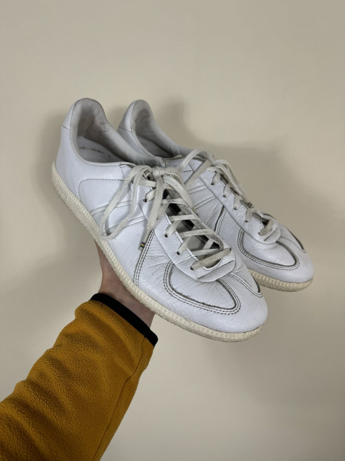 Adidas x oyster holdings bw army online