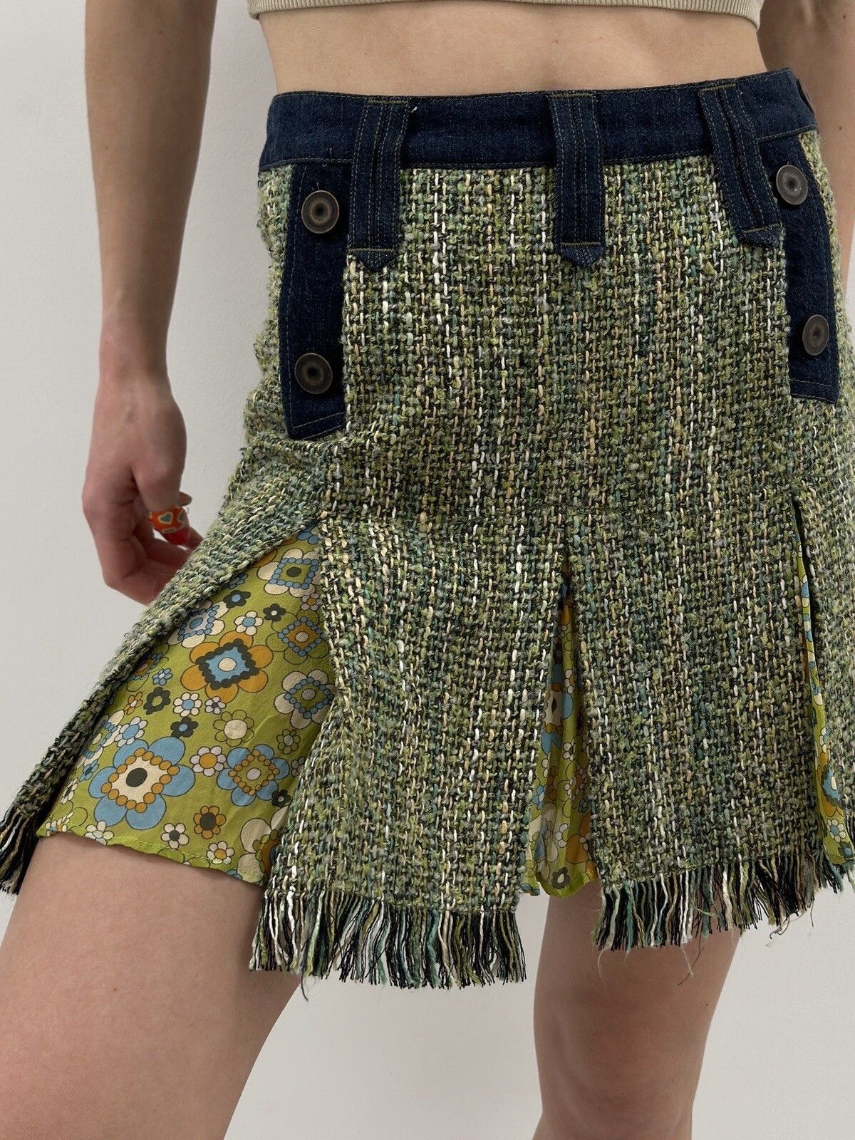 Dolce & Gabbana Vintage D&G Dolce&Gabbana Knit Mini Skirt y2k Viscose Tweed Size 26" / US 2 / IT 38 - 4 Thumbnail