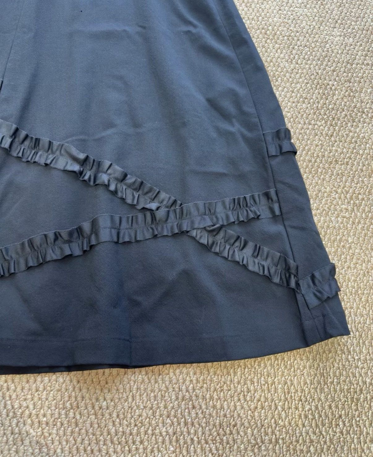 Comme des Garcons Comme des Garçons Tricot Ruffled A-Line Long Skirt K23 Size 26" / US 2 / IT 38 - 2 Thumbnail