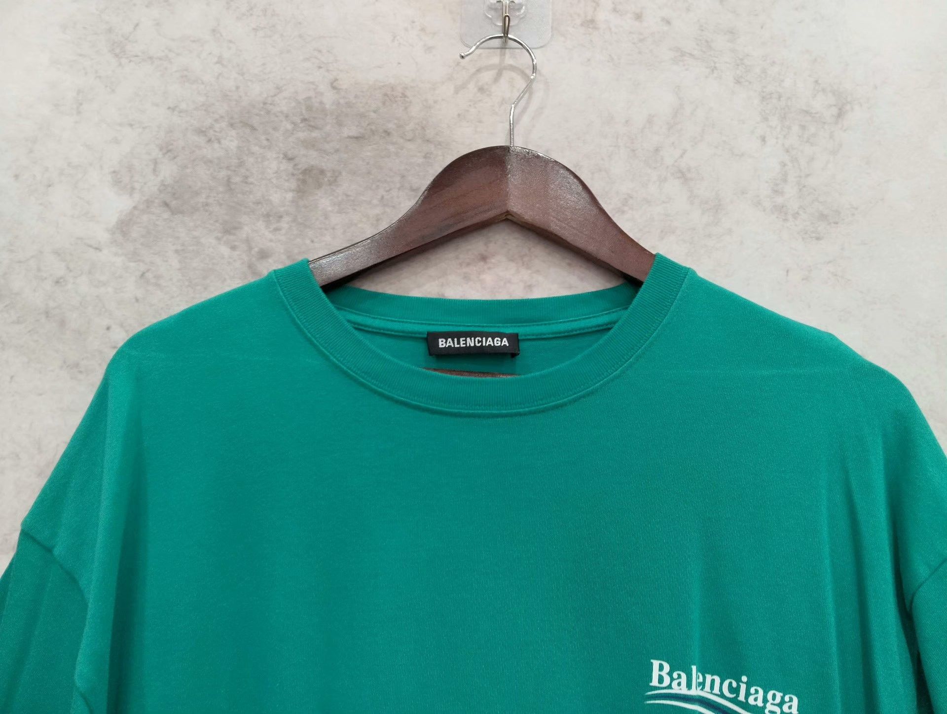 Balenciaga balenciaga t-shirt in bright teal color Size US L / EU 52-54 / 3 - 5 Thumbnail