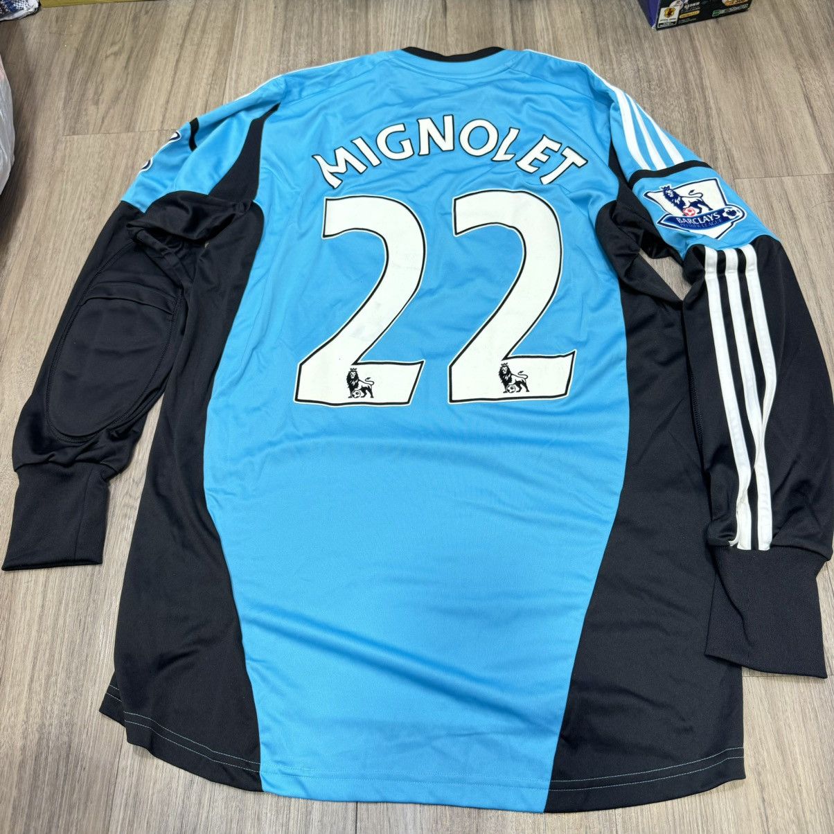 Adidas Sunderland 12/13 goalkeeper shirt #22 Mignolet (Bnwt) Size US L / EU 52-54 / 3 - 2 Thumbnail