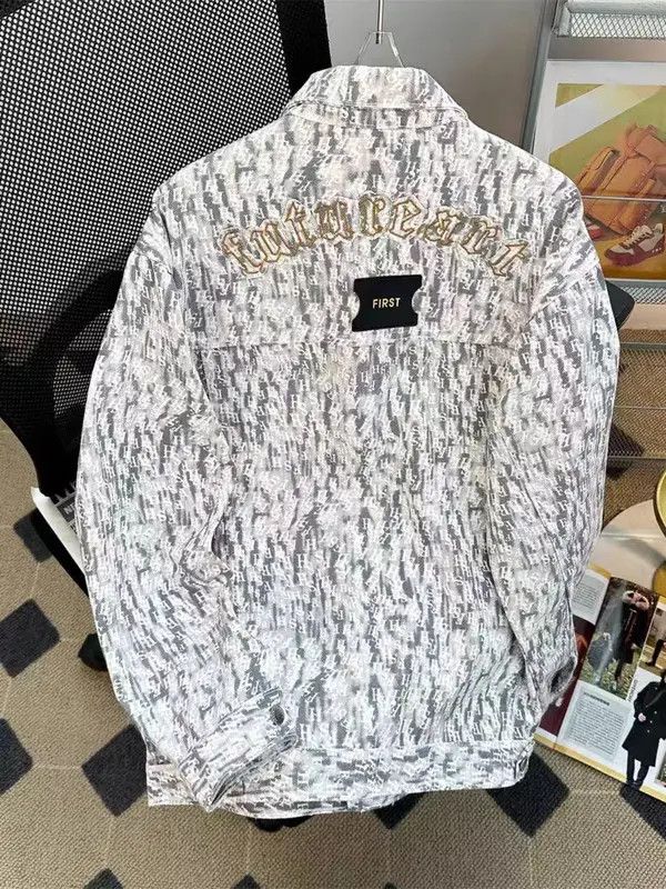 VIBE Vintage Street Letter Print Loose Casual Denim Jacket Size US L / EU 52-54 / 3 - 4 Thumbnail