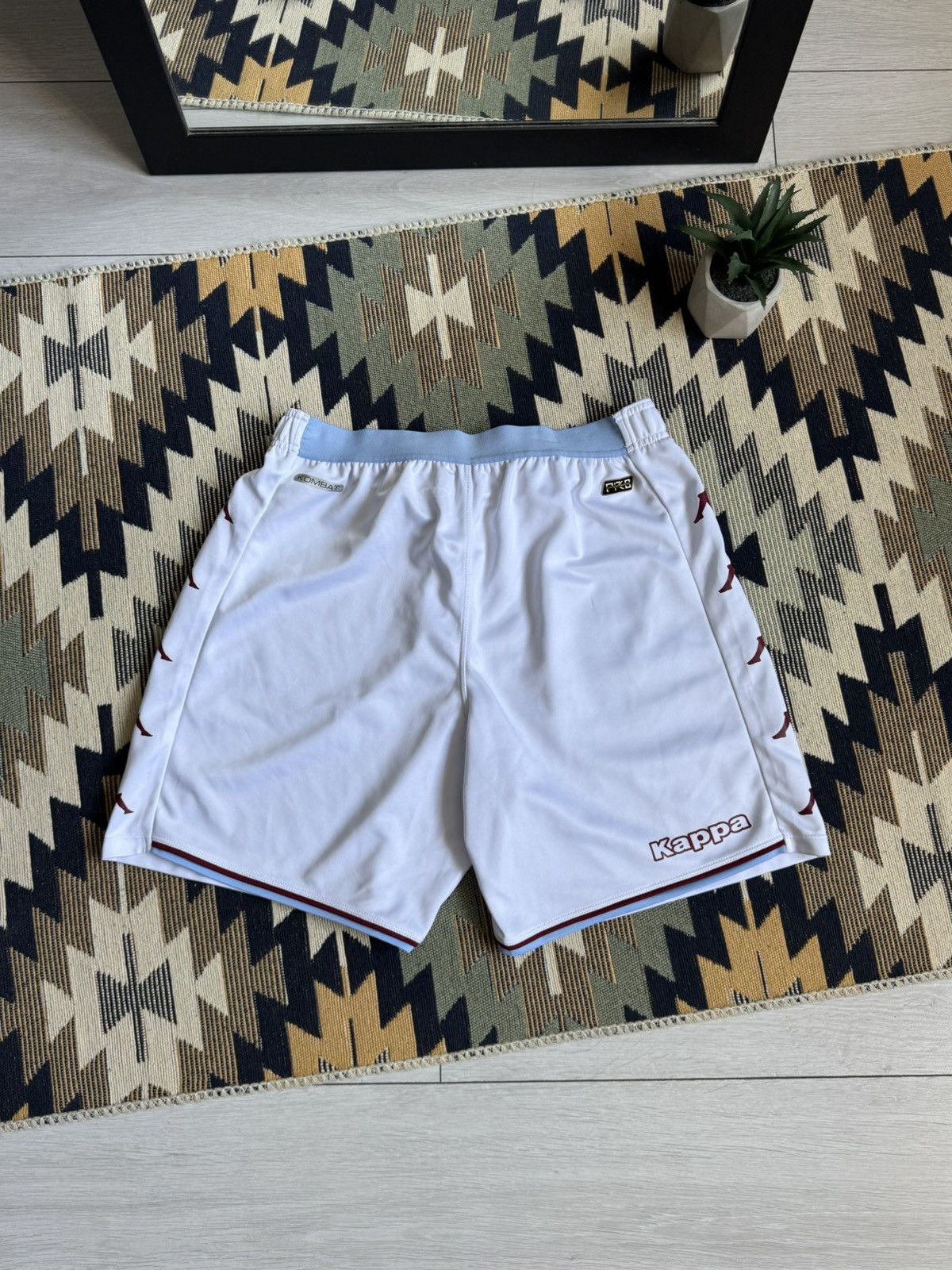 Kappa Kappa Aston Villa 2021/22 Lampass Logo Soccer Shorts Size US 34 / EU 50 - 2 Thumbnail
