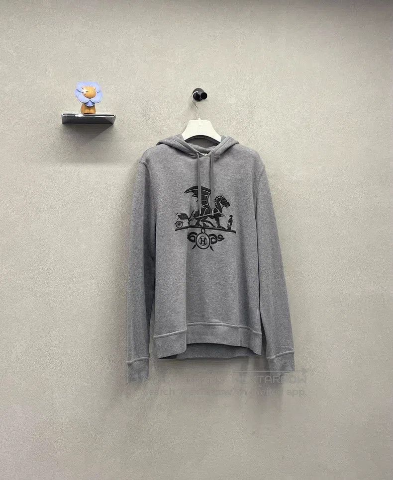 Hermes Hermes Dragon Pattern Hooded Sweatshirt in Grey Size S / US 4 / IT 40 - 3 Thumbnail