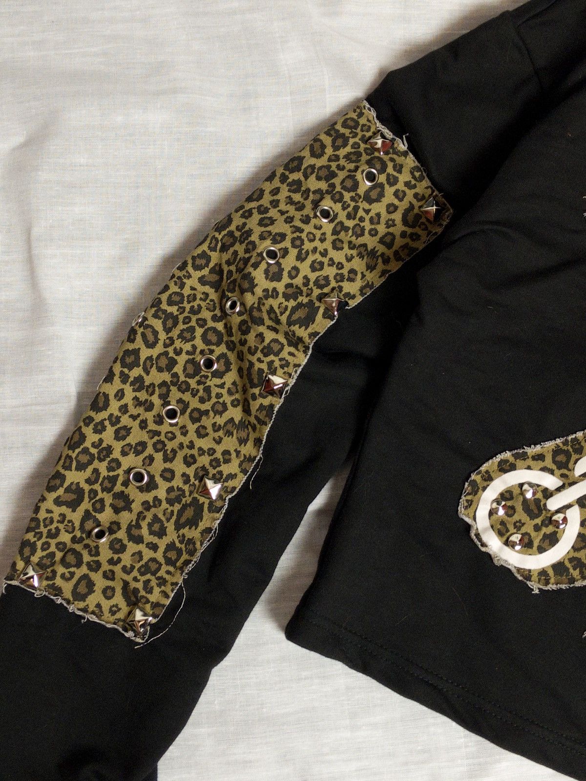 Japanese Brand XS PUNK zip cropped leo hoodie Size S / US 4 / IT 40 - 3 Thumbnail