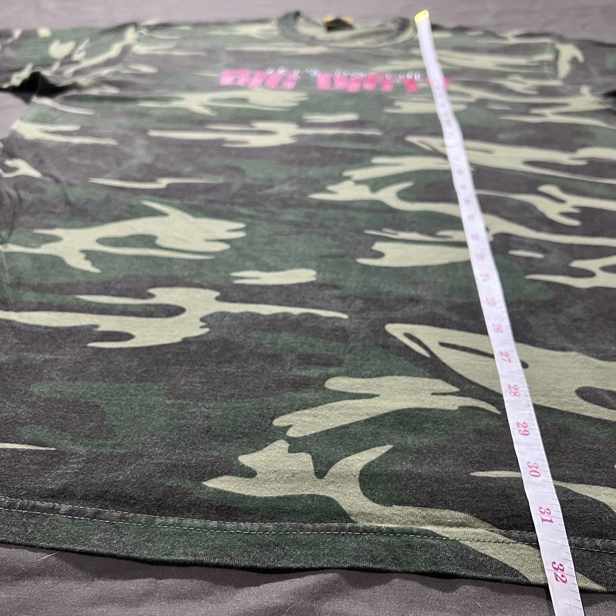 Vintage Vintage Y2K Trailer Park Boys Promo Movie Tee 2XL Camo Size US XXL / EU 58 / 5 - 8 Thumbnail