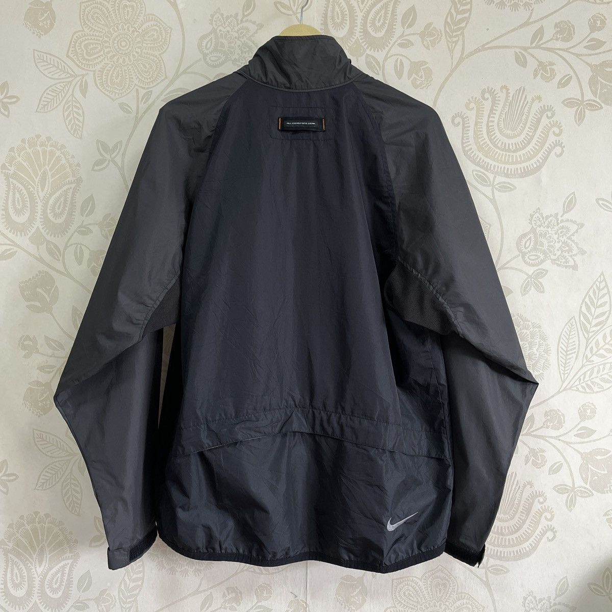 Nike Nike ACG All Condition Gear Light Jacket Size US L / EU 52-54 / 3 - 2 Thumbnail