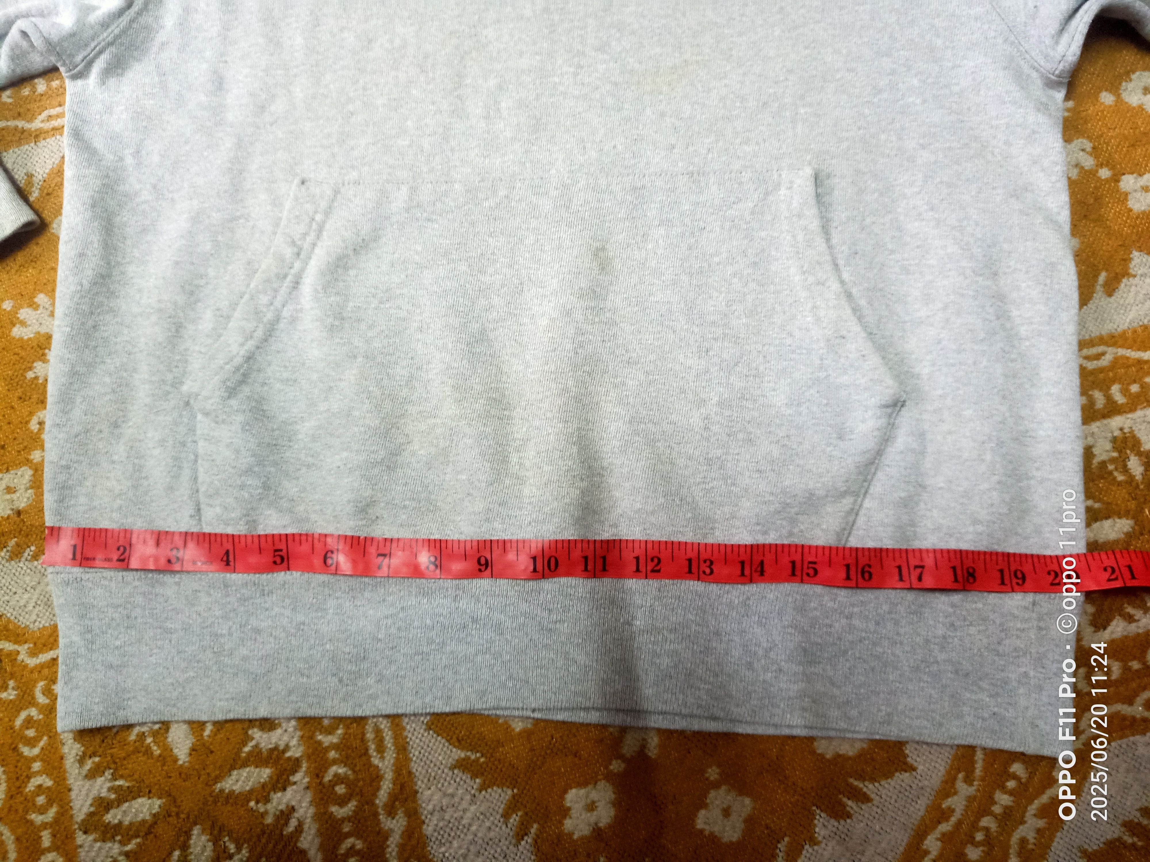 Champion × Vintage Vintage Champion 90s Hoodies Men Size US M / EU 48-50 / 2 - 14 Thumbnail