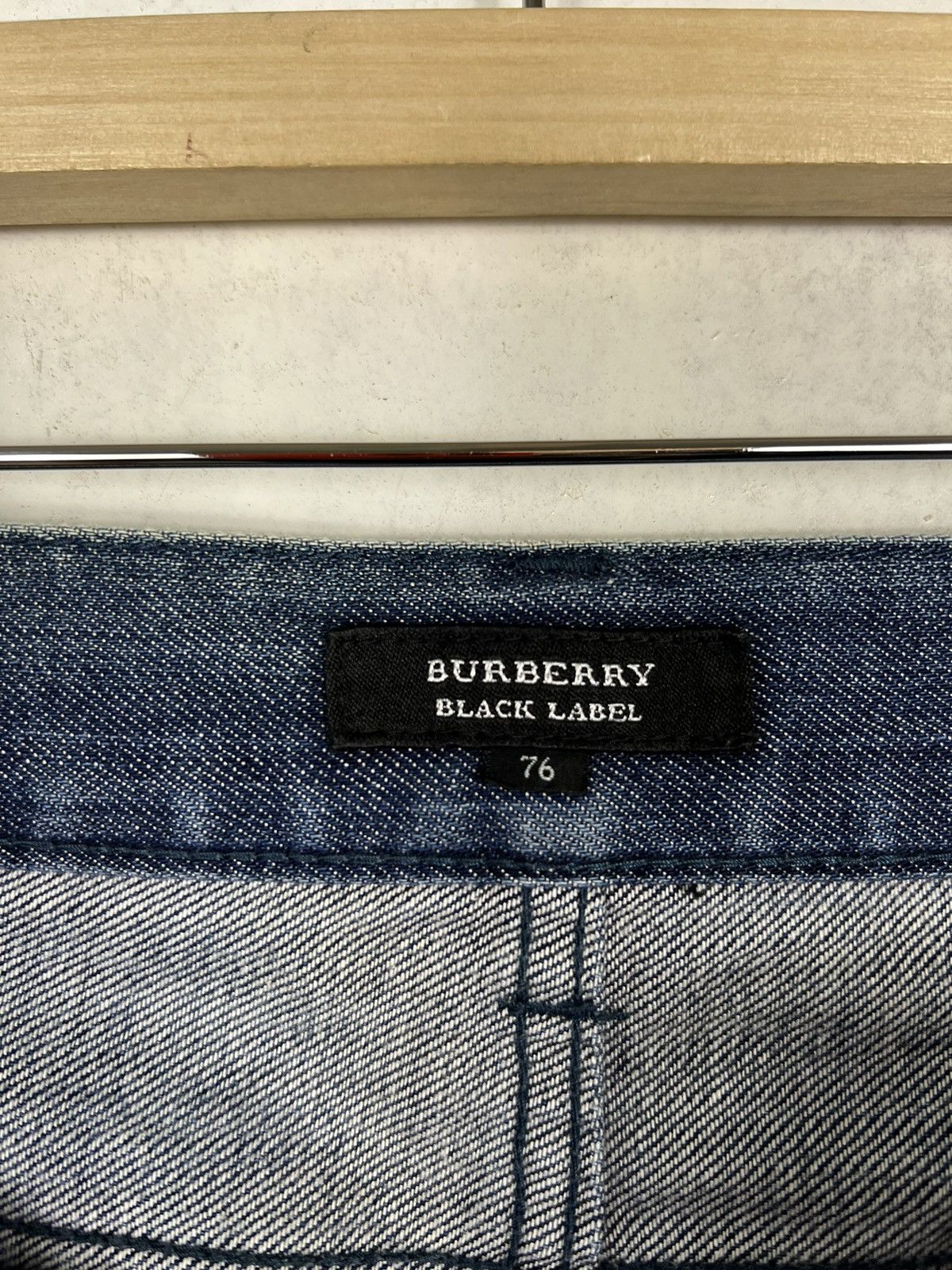 Burberry 🔥 BURBERRY BLACK LABEL DYED DISTRESSED DENIM JEANS Size US 33 - 13 Thumbnail
