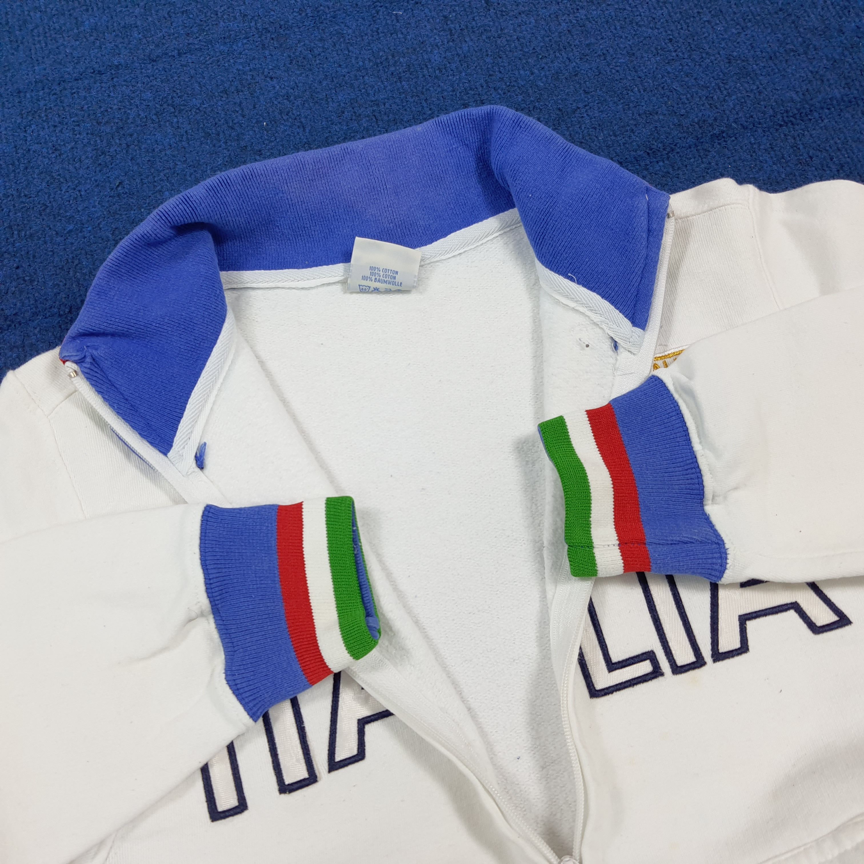 Vintage Vintage 90s Italy National Team Track Jacket Italia C295N26 Size US S / EU 44-46 / 1 - 4 Thumbnail