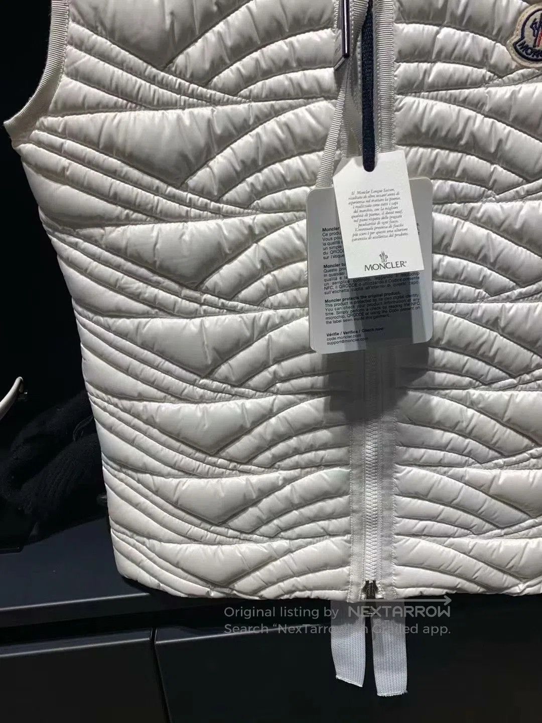 Moncler Moncler White Down Vest. Size M / US 6-8 / IT 42-44 - 3 Thumbnail