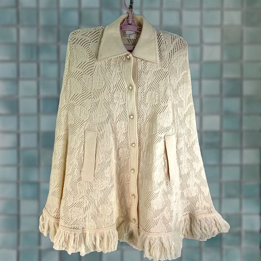 Vintage VINTAGE Sidney Gould 80's Knit Poncho Shawl Womens One Size Ivory Fringe Bohemian Size ONE SIZE - 1 Thumbnail
