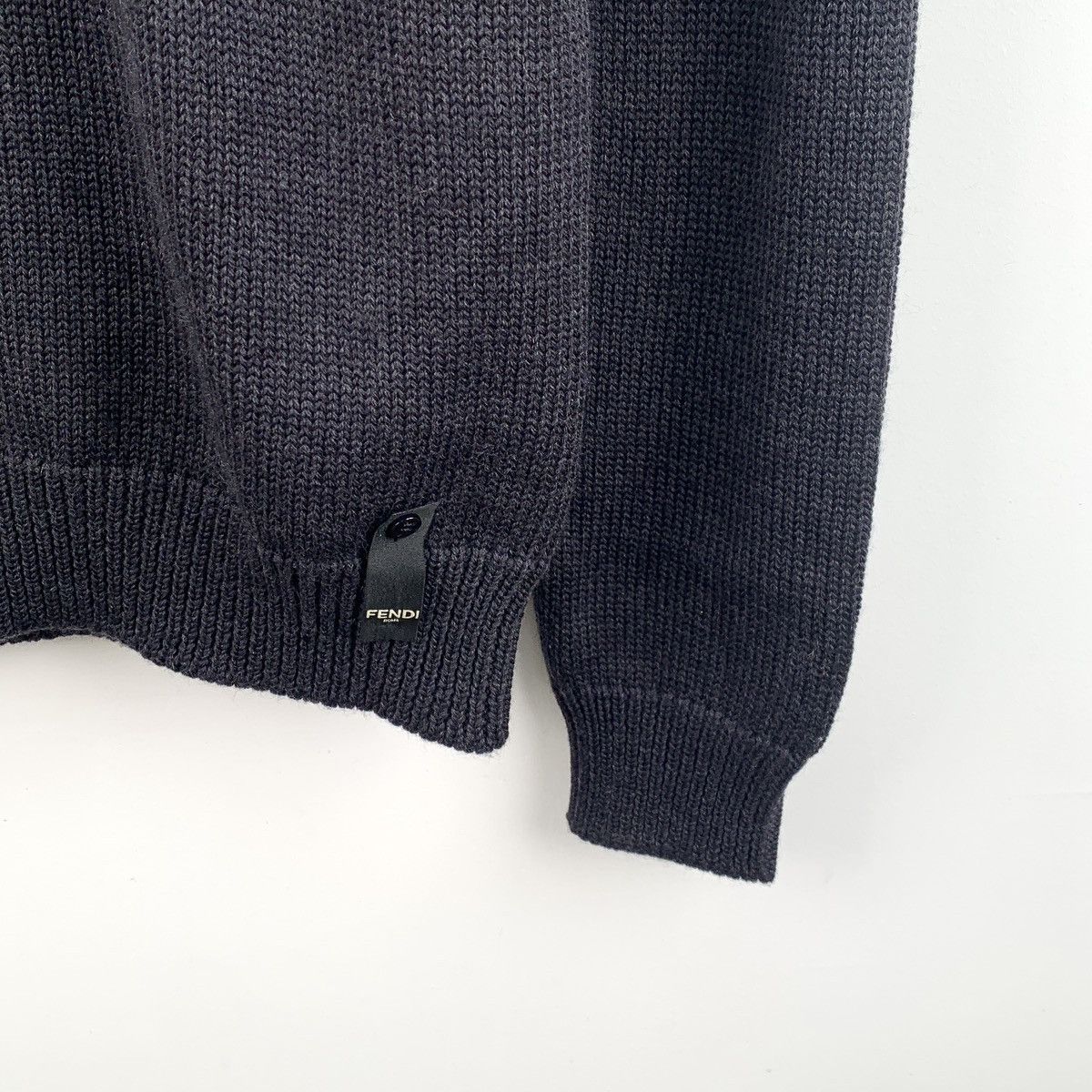 Fendi Fendi Colorblocked Monogrammed Wool Sweater Size US S / EU 44-46 / 1 - 4 Thumbnail