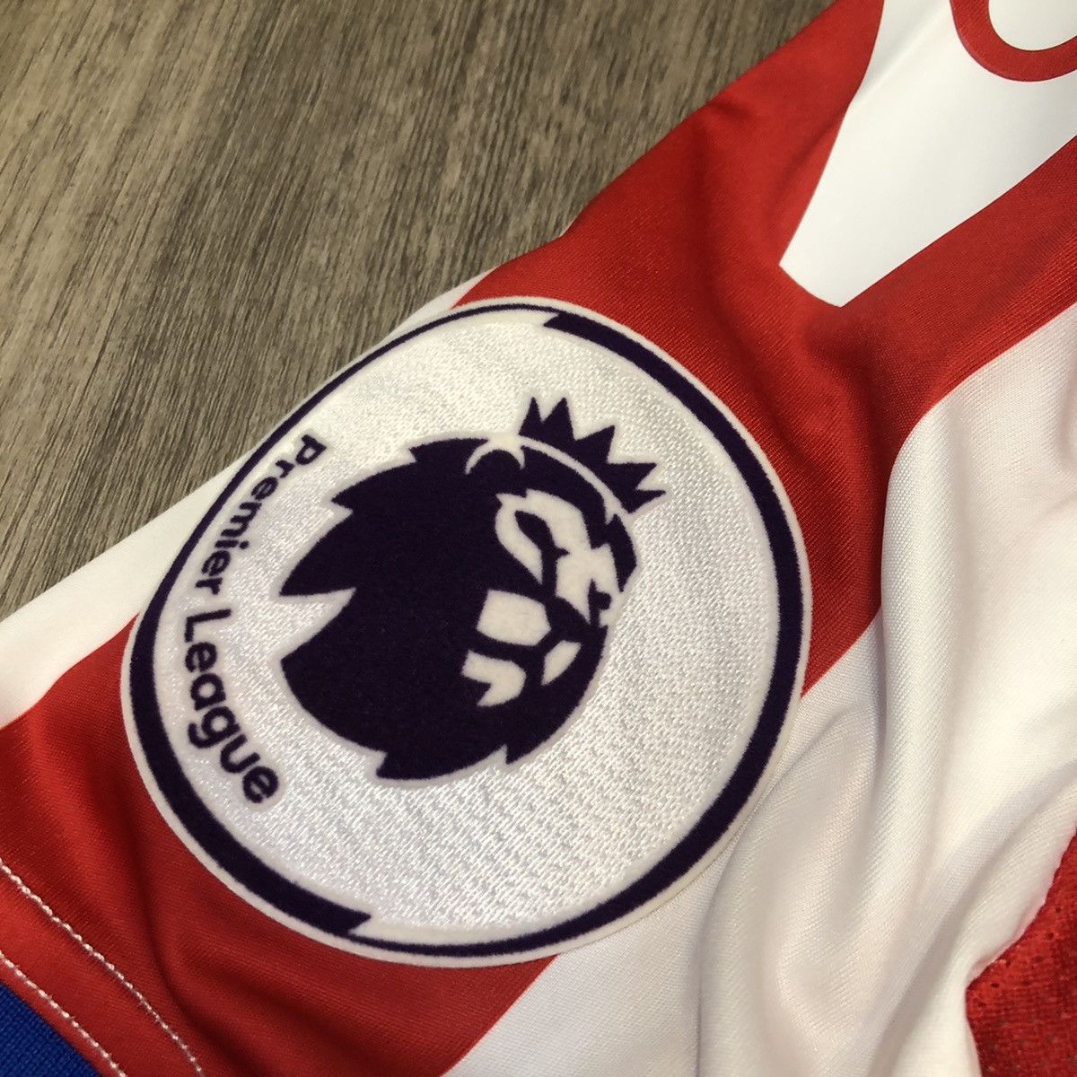 Macron Stoke City 15/16 home shirt #22 Shaqiri Size US S / EU 44-46 / 1 - 7 Thumbnail