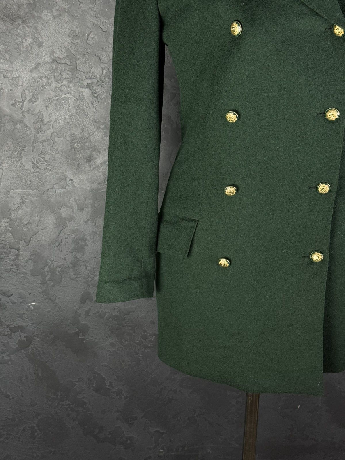 Versace Vintage Gianni Versace Double-Breasted Wool Coat Jacket Size M / US 6-8 / IT 42-44 - 4 Thumbnail