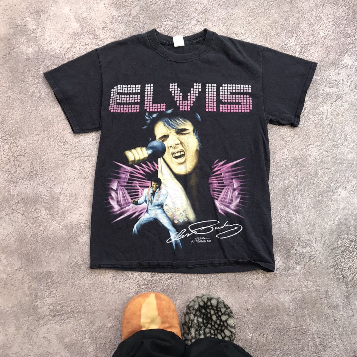 Vintage Vintage 90s Elvis Graphic Tee Band Tee Y2K Rave Pink Boxy S Size US S / EU 44-46 / 1 - 1 Thumbnail
