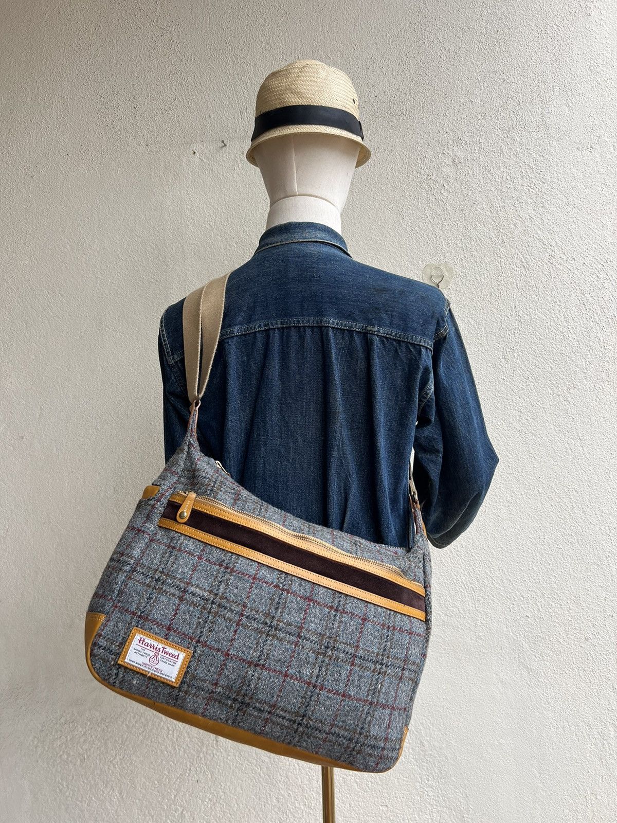 Harris Tweed Vintage Masterpiece chef-d'oeuvre X Harris Tweed Hybrid Bag Size ONE SIZE - 1 Thumbnail