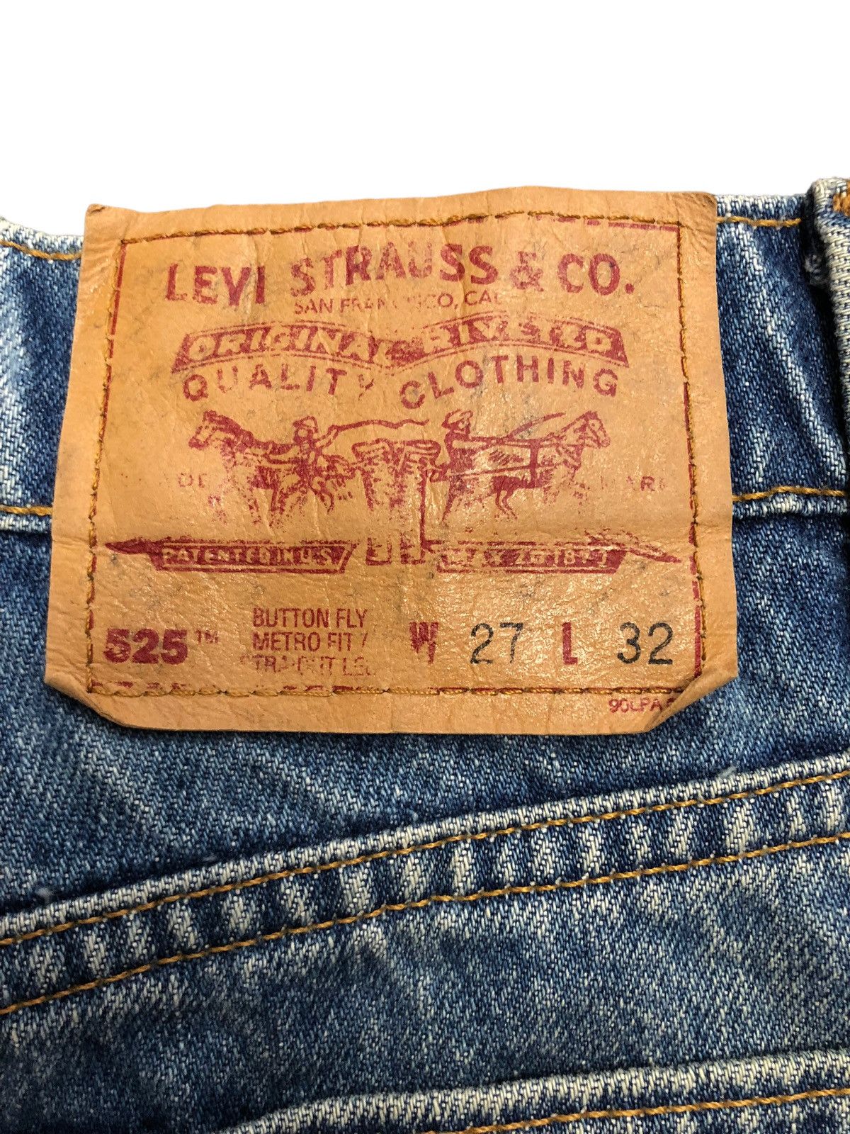 Levi's Vintage Levi's 525 Button Fly Metro Fit Jeans Size US 28 / EU 44 - 15 Thumbnail