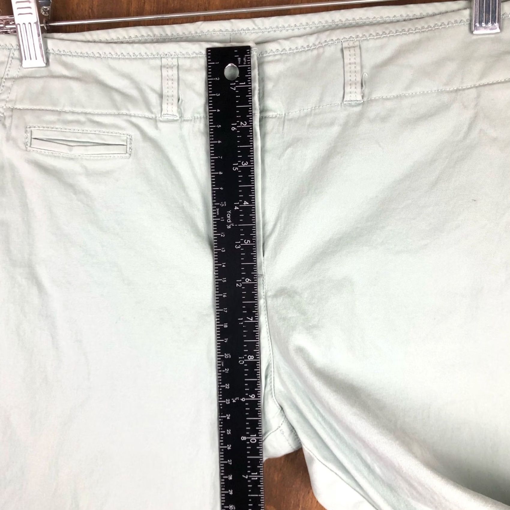 Talbots Talbots Womens Pants Capris Pastel Green Signature Slim Mid Rise 10 Stretch Straight 24in Inseam Front Pleated Workwear Casual Mens? Womens Size 24" / US 00 / IT 34 - 6 Thumbnail