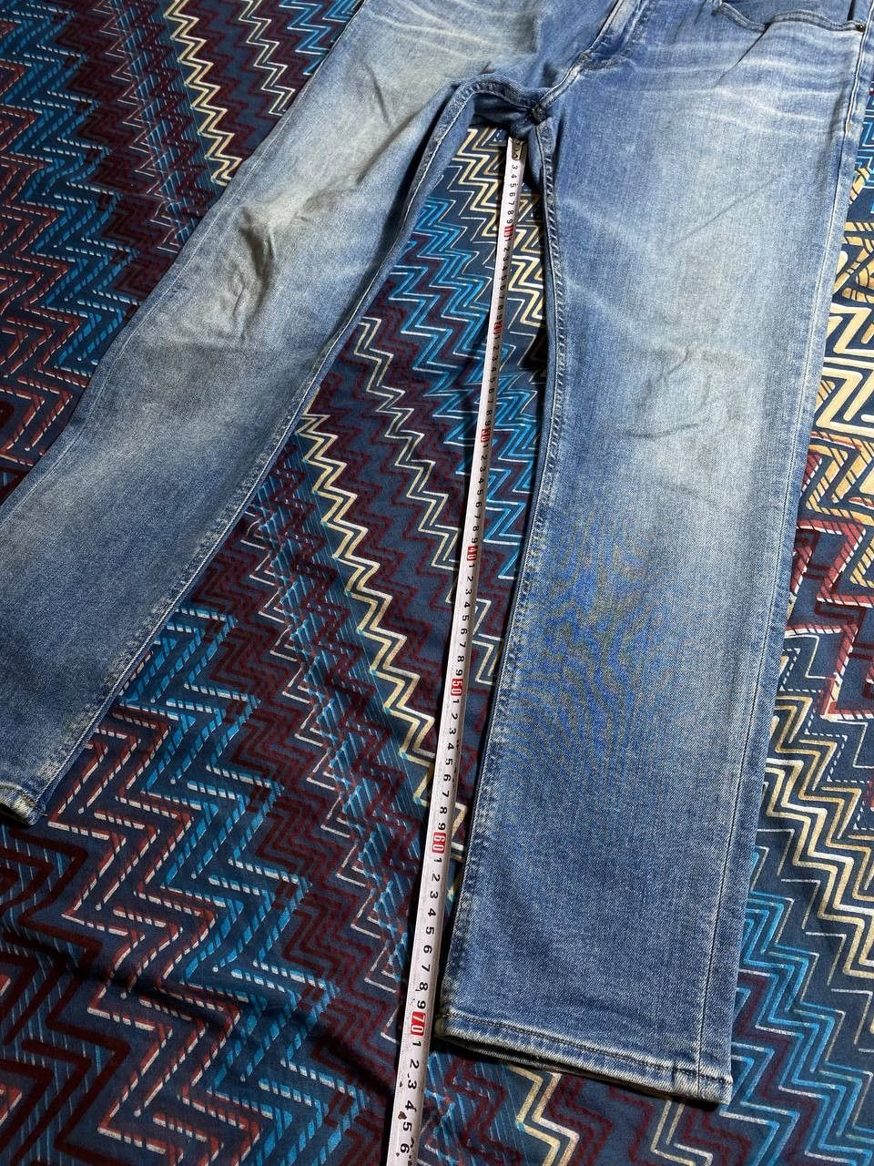 Tommy Hilfiger × Vintage 90s Vintage Faded Mid Wash Jeans Size US 33 - 8 Thumbnail