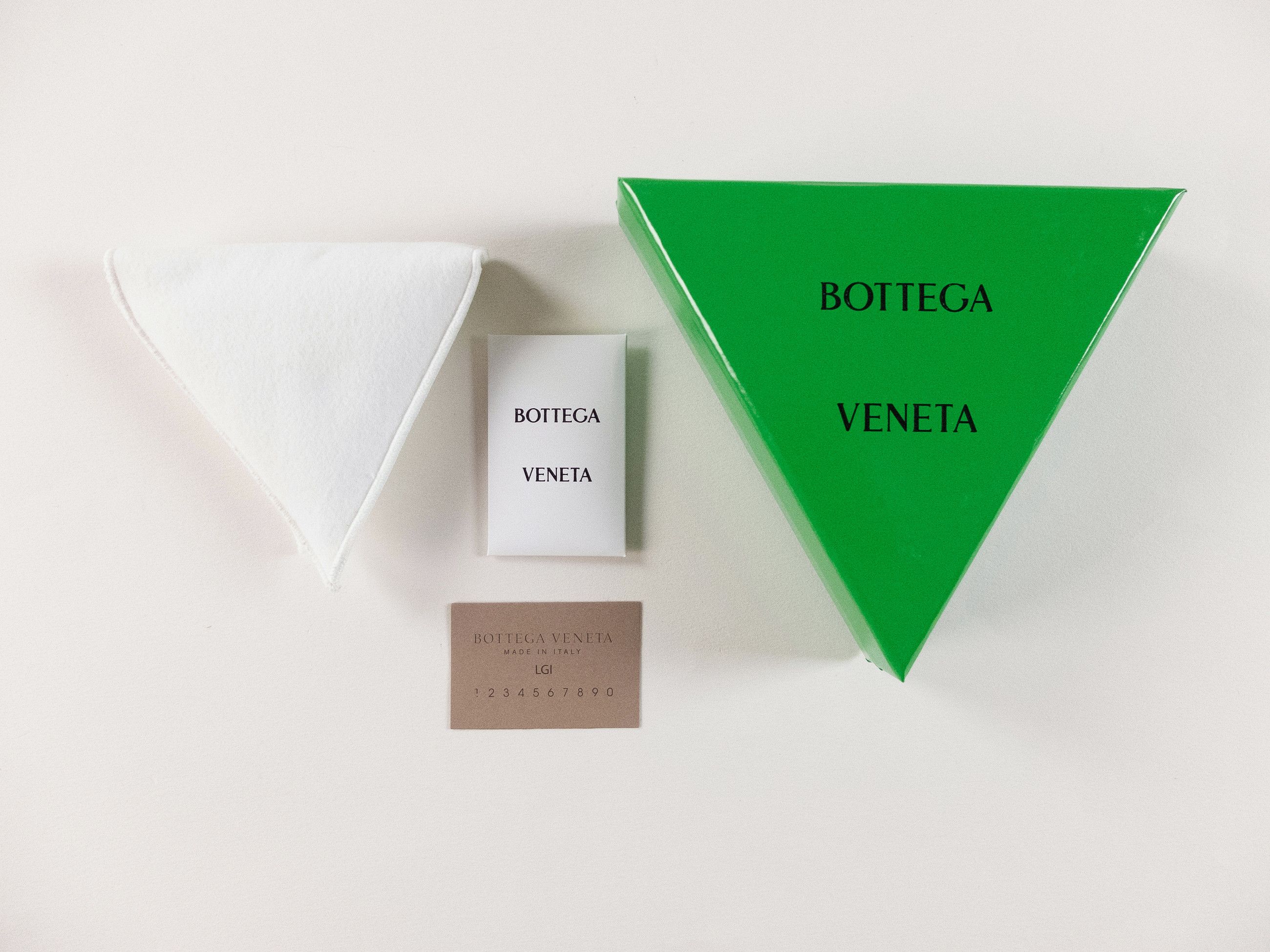 Bottega Veneta BOTTEGA VENETA Outline triangle blue green hoop earrings q Size ONE SIZE - 8 Thumbnail