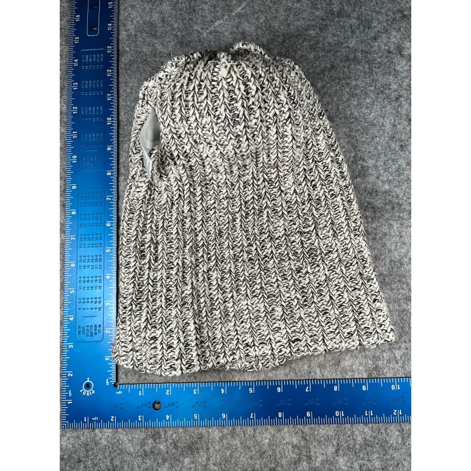 Vintage Love Your Melon Beanie Woman One Size White Knit 100% Cotton Ski Pom Logo Knit Beanie Womens Winter 90s? Size ONE SIZE - 7 Thumbnail