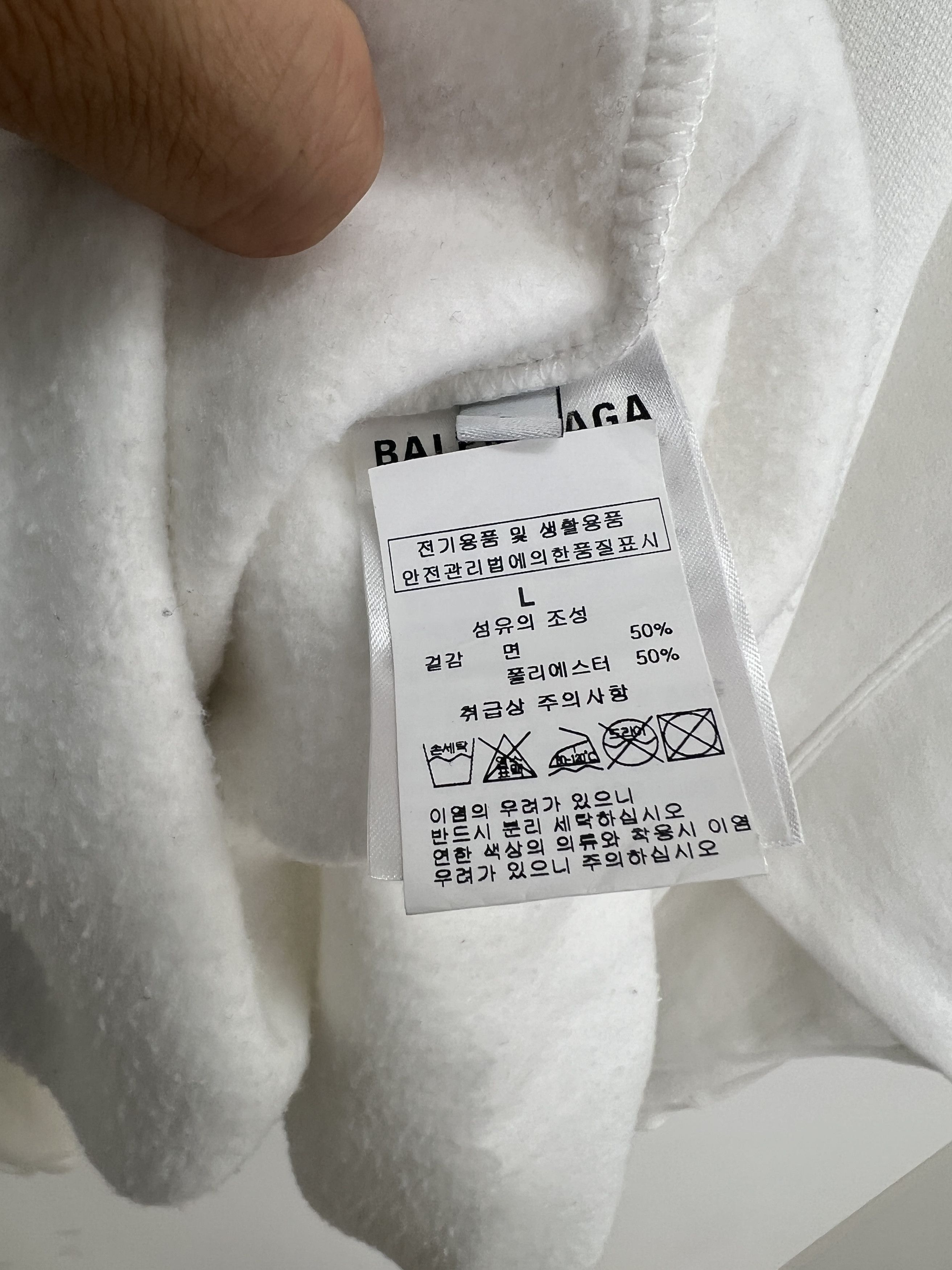 Balenciaga Balenciaga Oversized Language Hoodie Size US L / EU 52-54 / 3 - 4 Thumbnail