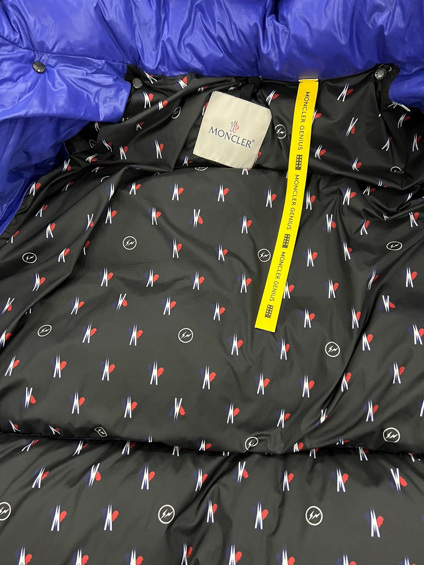 Moncler Moncler x Hiroshi Fujiwara Luxury Color Down Jacket Size 3 Size US L / EU 52-54 / 3 - 4 Thumbnail