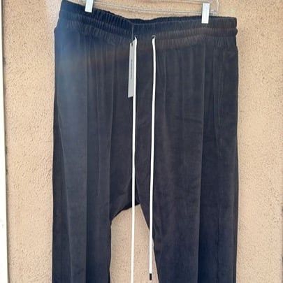 Daniel Patrick Daniel Patrick Mens Size 3XL Velour Sweat Pants Black New D Size US 40 / EU 56 - 1 Thumbnail