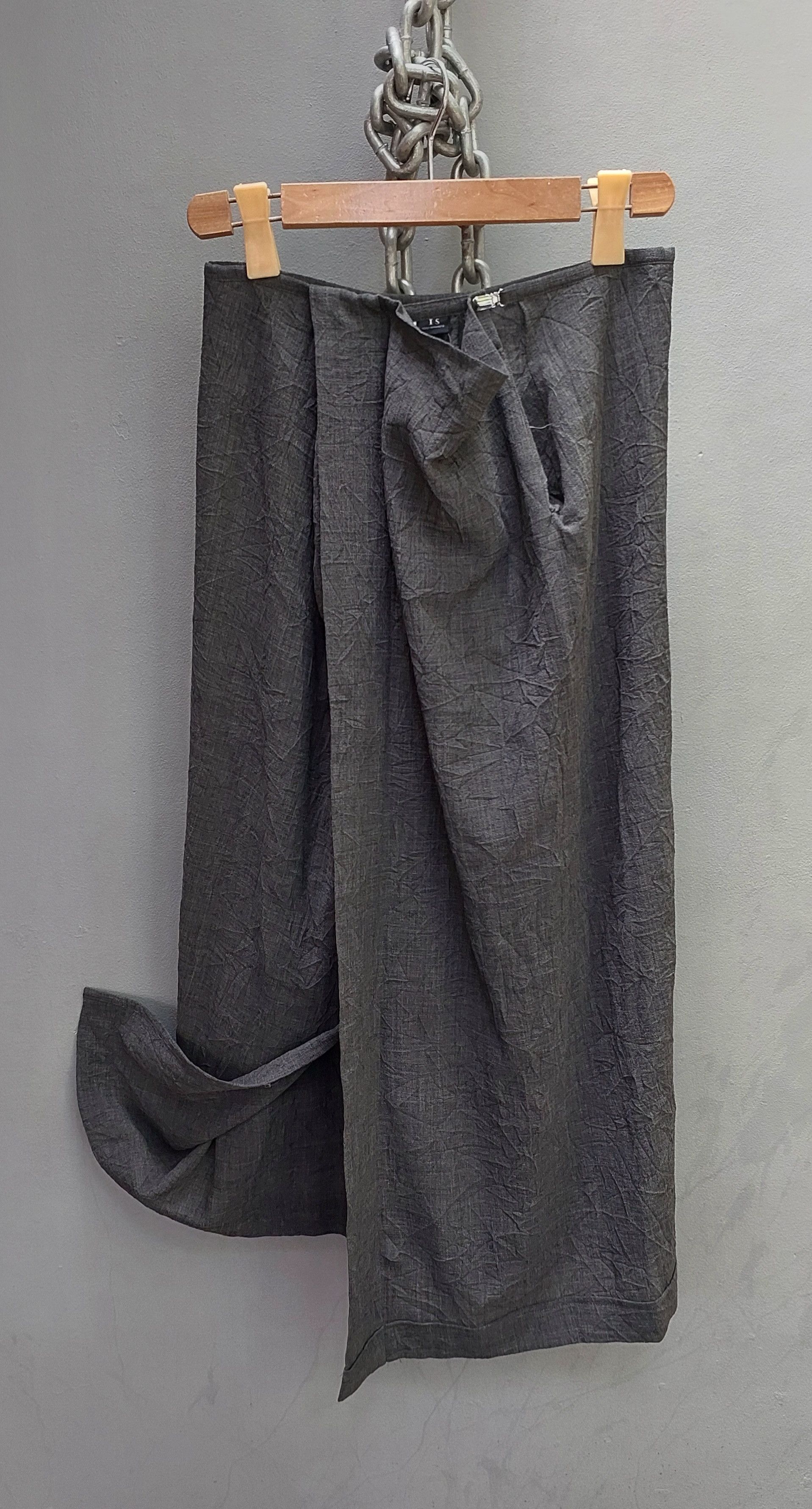 Y's × Yohji Yamamoto BNWT Y's x Yohji Yamamoto Tube Draped Skirt with Pin Size 28" / US 6 / IT 42 - 4 Thumbnail