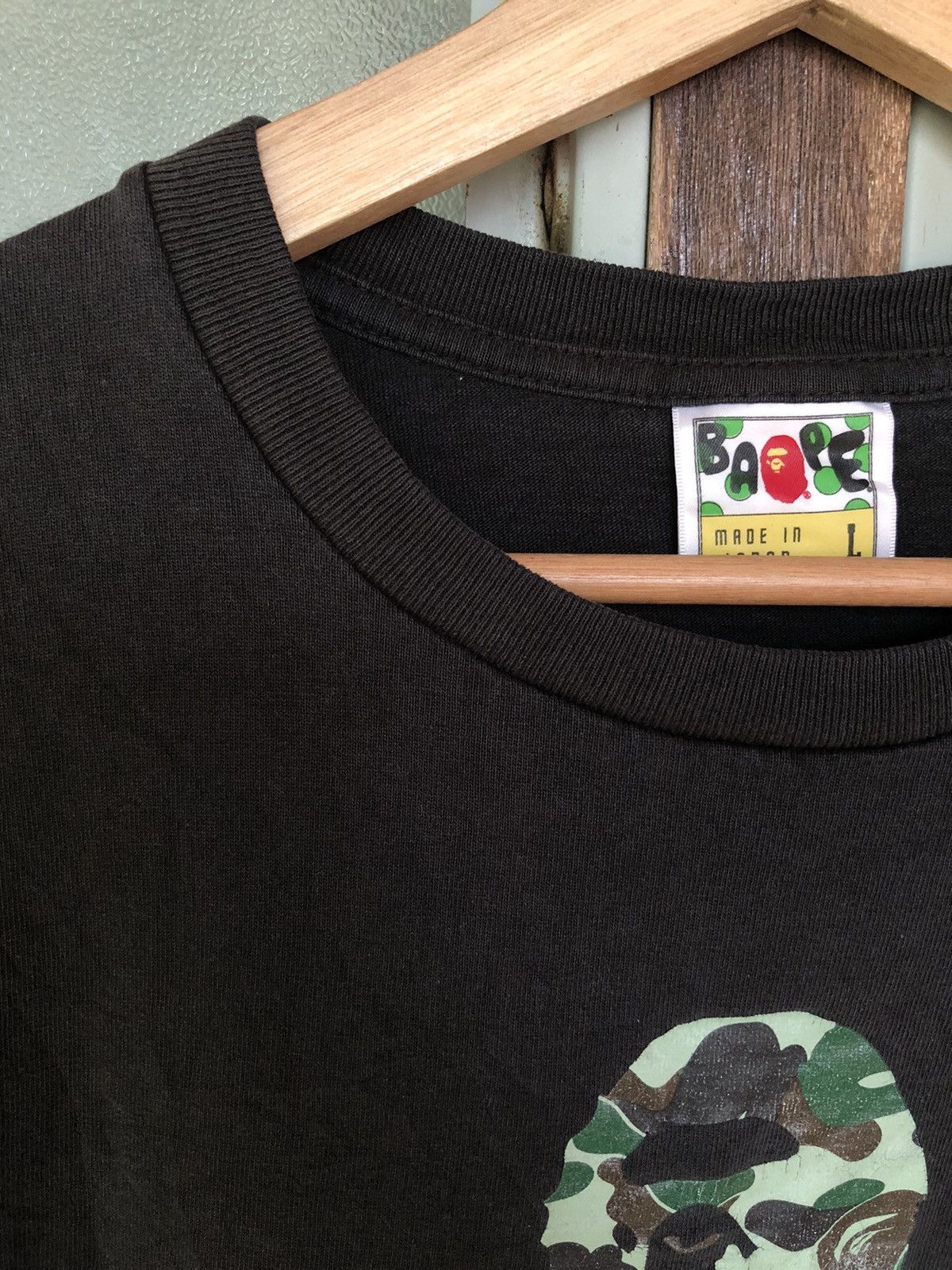 Bape Vintage A Bathing Ape Single Stich Shirt Tee Rare Size US L / EU 52-54 / 3 - 3 Thumbnail