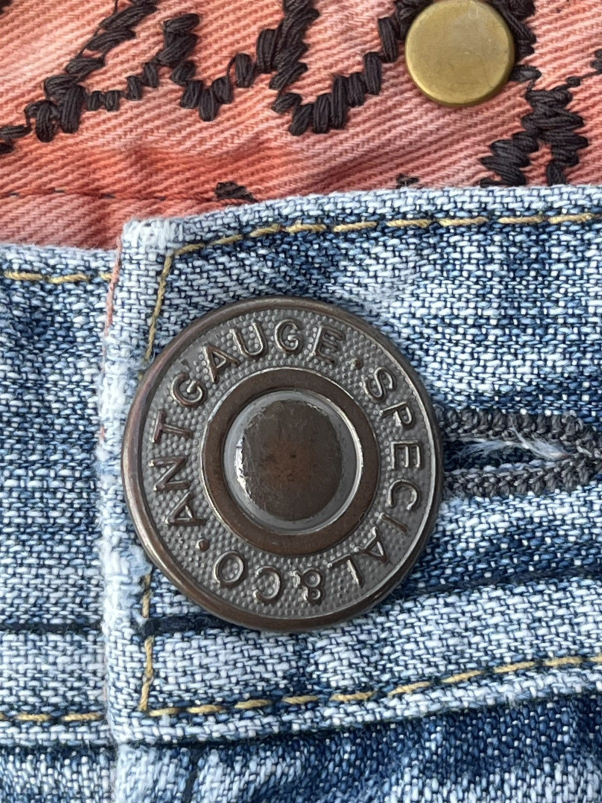 Japanese Brand Vintage Japanese Ant Gauge Distressed Frayed Leg Jeans Size US 30 / EU 46 - 9 Thumbnail