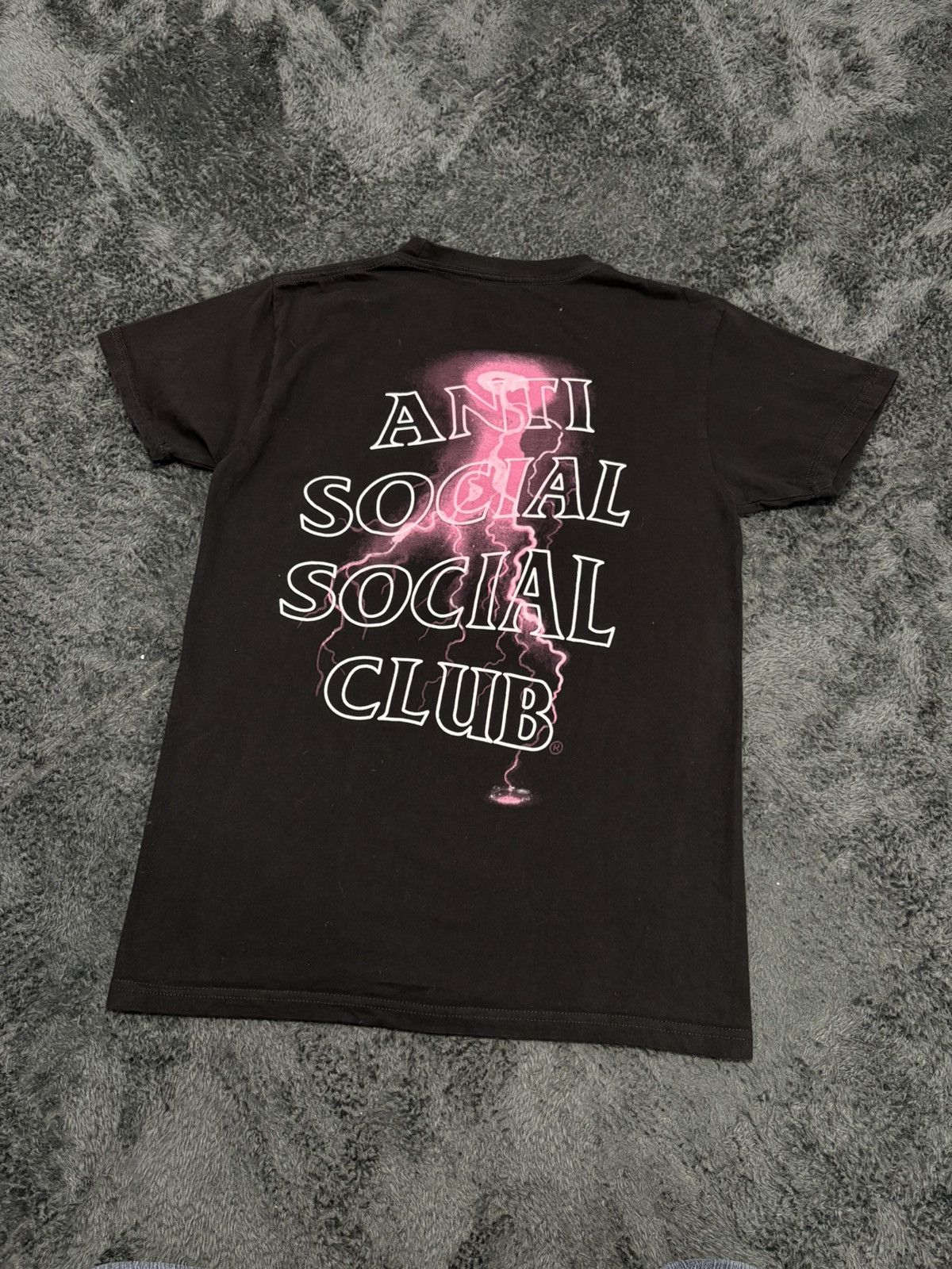 Anti Social Social Club Anti Social Social Club ASSC Thunder Big Logo Tee Size US M / EU 48-50 / 2 - 1 Thumbnail