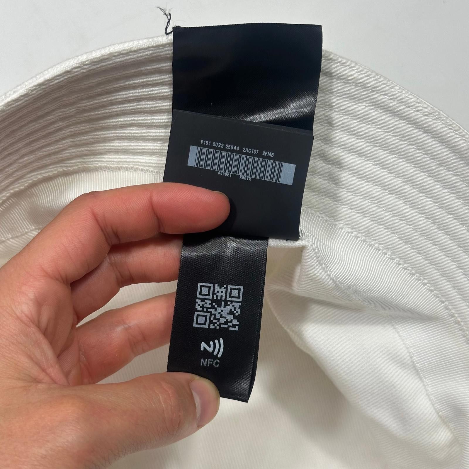 Prada Prada 2022 Embroidered Cotton Triangle Logo Bucket Hat - L Size ONE SIZE - 9 Thumbnail