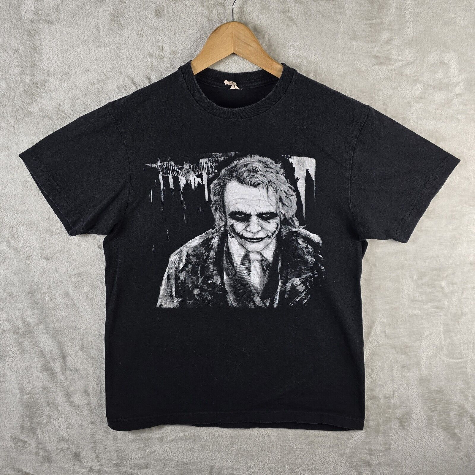 Other Vintage Joker Shirt Medium Batman Dark Knight Heath Ledger Size US M / EU 48-50 / 2 - 2 Thumbnail