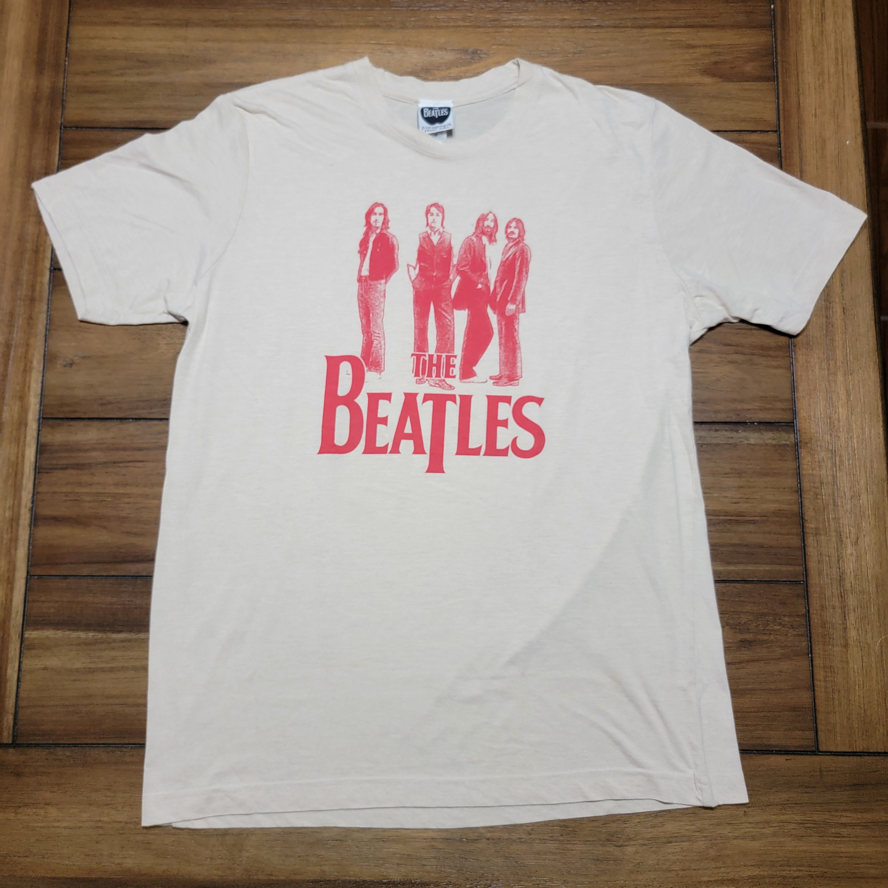 Other The Beatles Graphic SS Tan Unisex Tee Red Pose - Size Medium Size M / US 6-8 / IT 42-44 - 1 Thumbnail