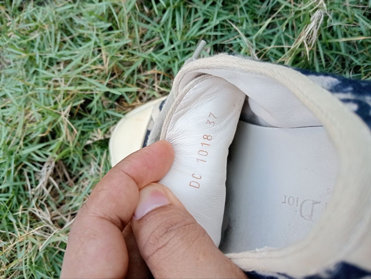 Christian Dior Monsieur Vintage Christian Dior Monogram Sneaker Size US 5 / EU 37 - 13 Thumbnail