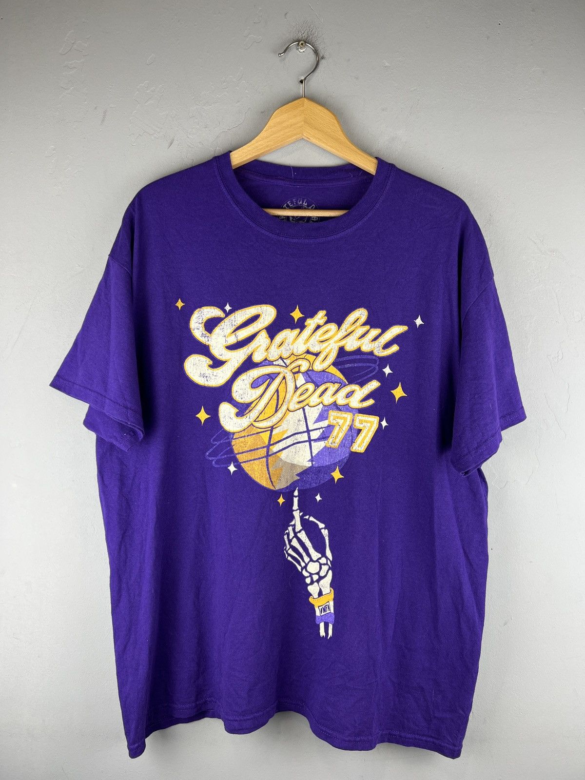 Grateful Dead Grateful Dead 77 NFA Basketball Purple Y2K t shirt Size US L / EU 52-54 / 3 - 1 Thumbnail