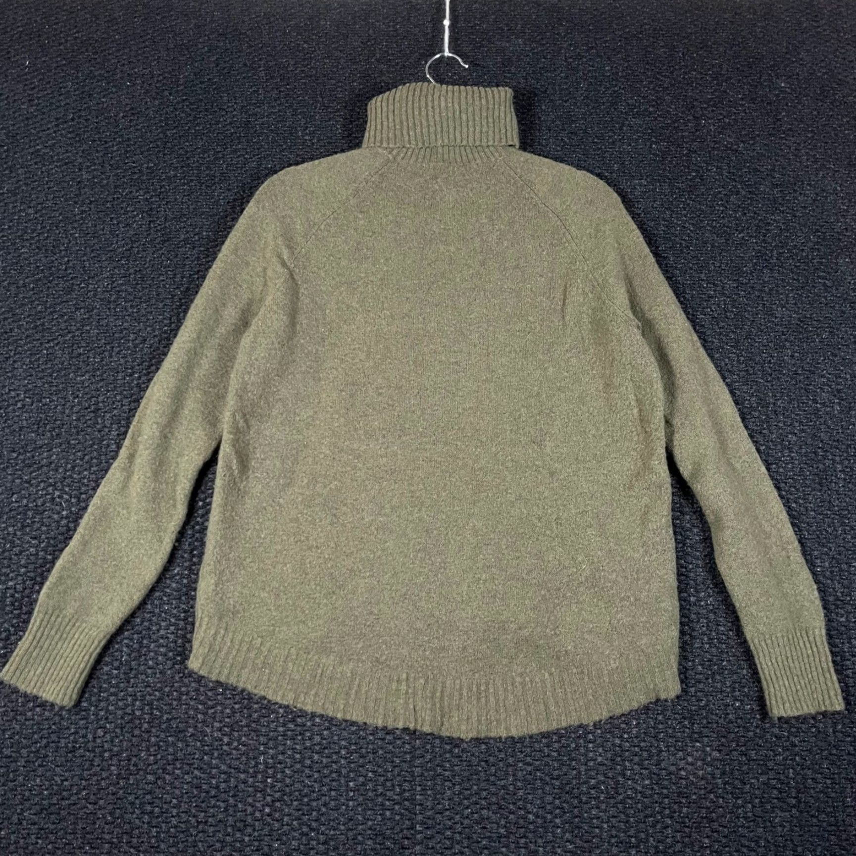 J.Crew J.Crew Olive Green Wool Alpaca Blend Turtleneck Raglan High-Low Sweater Small Women Knit Manchester? Size S / US 4 / IT 40 - 4 Thumbnail