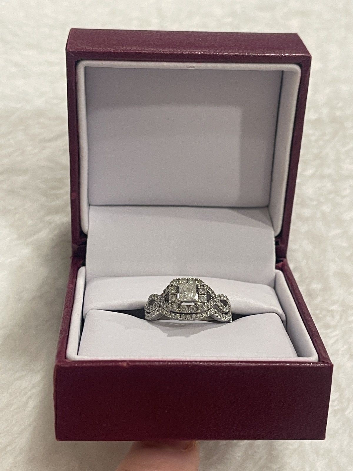 Other 14kt White Gold Diamond Bridal Set Size ONE SIZE - 1 Thumbnail